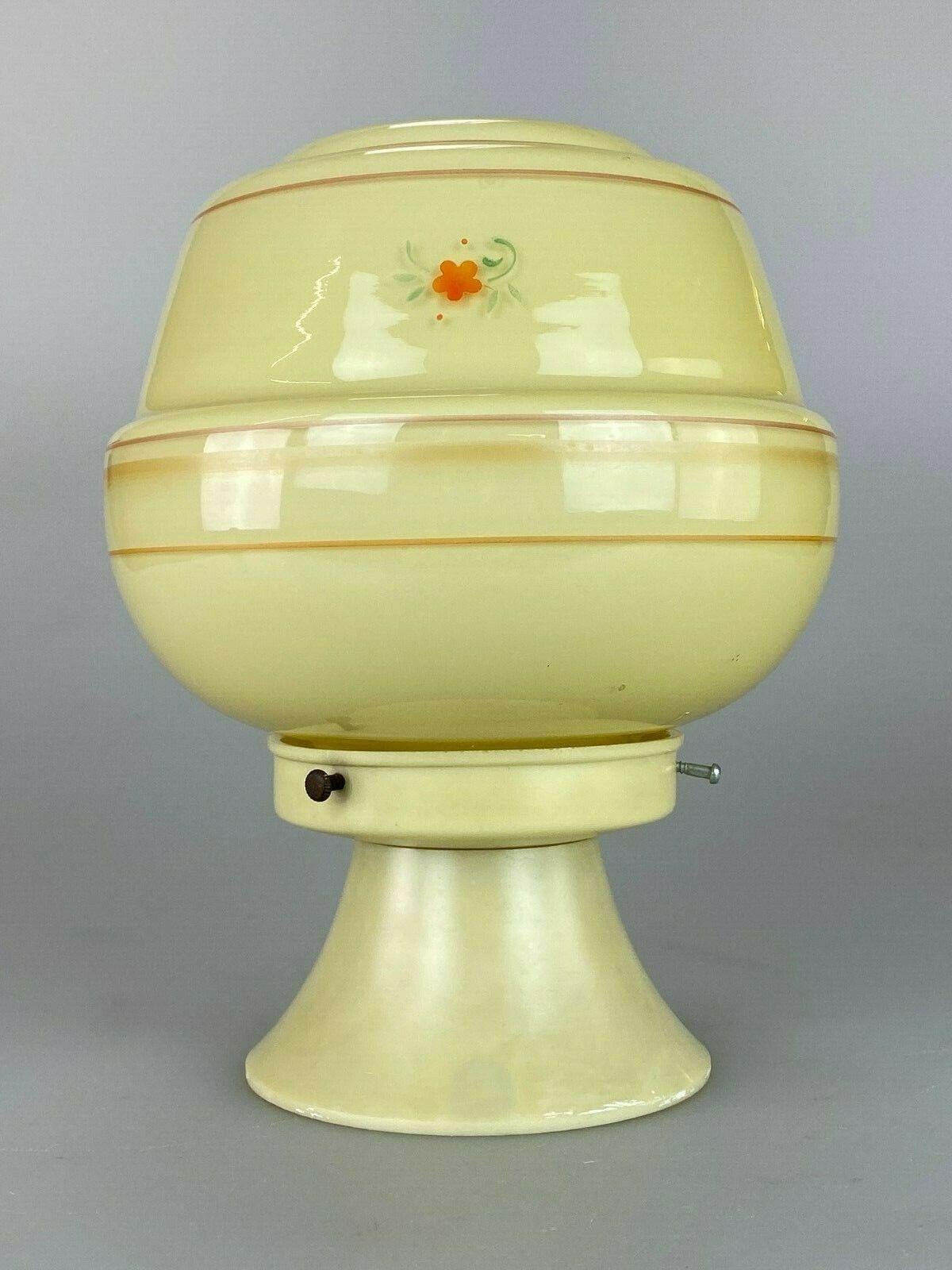 60s 70s Erco ceiling light ceiling light lamp light glass Plafoniere

Object: ceiling lamp

Manufacturer: Erco

Condition: good

Age: around 1960-1970

Dimensions:

Diameter = 15.5cm
Height = 20cm

Other notes:

The pictures serve