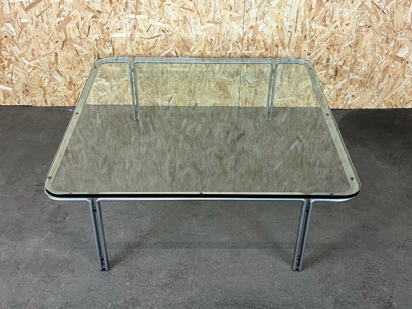 60s 70s Horst Brüning Coffee Table Kill International coffee table glass design

Objet : table basse

Fabricant : Kill International

Condition : bon - vintage

Âge : environ 1960-1970

Dimensions :

116cm x 116cm x 40cm

Autres notes