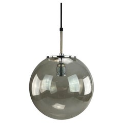 Lampen-Deckenleuchte Limburg „Globe“ aus den 60er und 70er Jahren, kugelförmiges Lampendesign