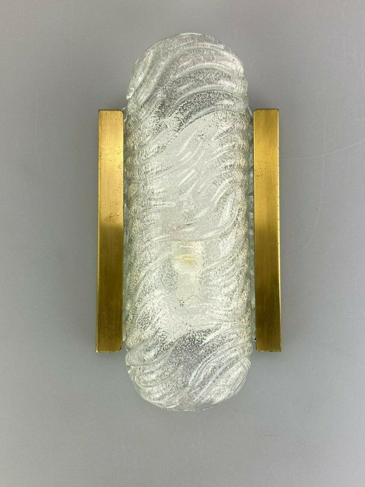 60s 70s Lamp Fixture Wall Lamp Wall Scone Ice Glass Space Age Design

Object: wall lamp

Manufacturer: Fischer lights

Condition: good

Age: around 1960-1970

Dimensions:

29cm x 15.5cm x 6.5cm

Other notes:

The pictures serve as