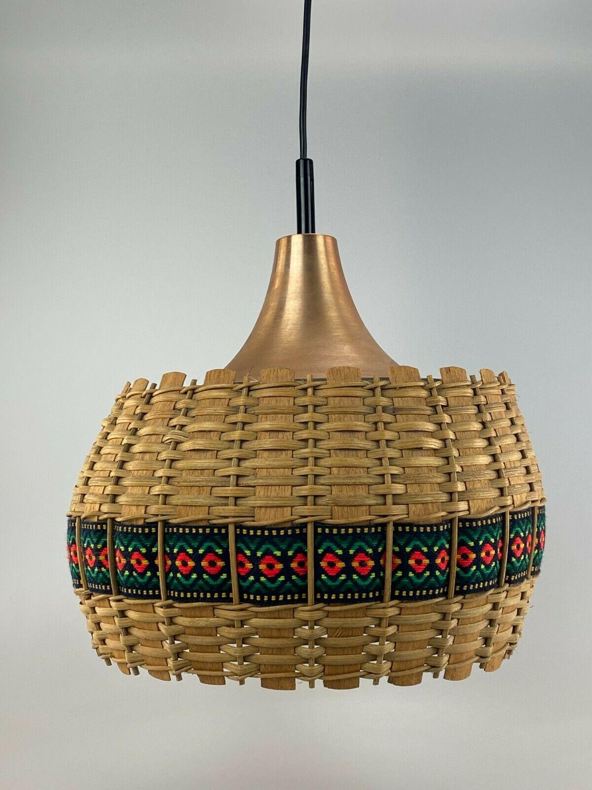 60s 70s lamp light ceiling lamp hanging lamp Doria Glas Space Age Design

Object: hanging lamp

Manufacturer: Doria

Condition: good - vintage

Age: around 1960-1970

Dimensions:

Diameter = 37cm
Height = 40cm

Other notes:

The