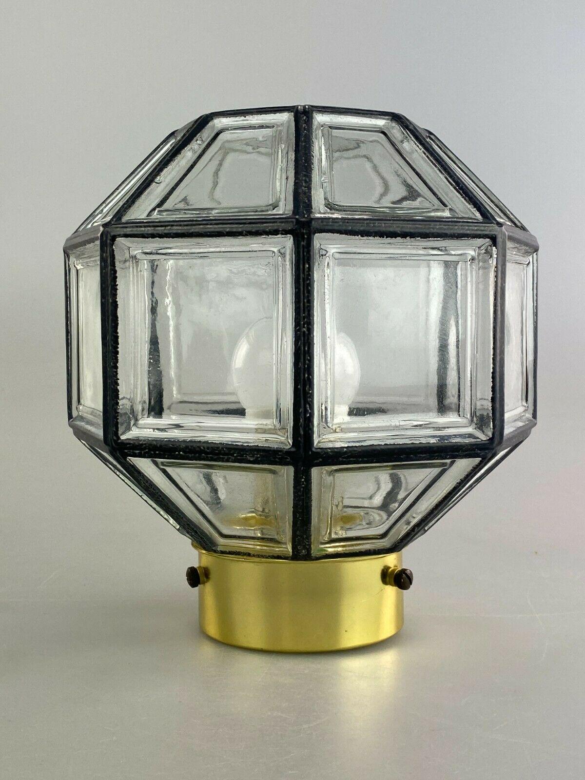 60s 70s lamp light ceiling lamp Limburg glass space age design 60s 70s

Object: ceiling lamp

Manufacturer: Glashütte Limburg

Condition: good

Age: around 1960-1970

Dimensions:

Diameter = 21.5cm
Height = 23cm

Other notes:

The