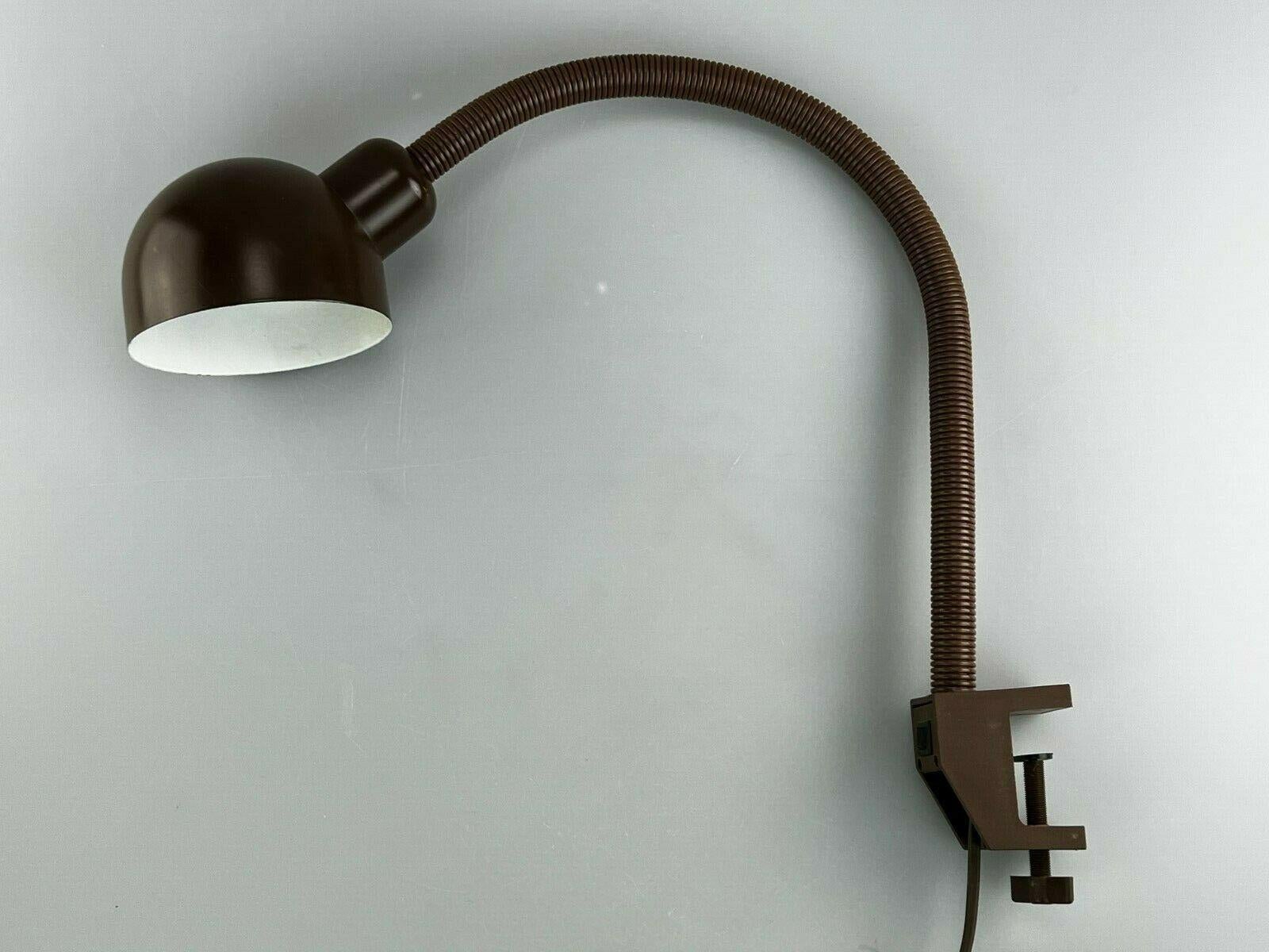 60s 70s lamp light desk lamp flexible design Germany 50s 60s

Object: table lamp

Manufacturer:

Condition: good - vintage

Age: around 1960-1970

Dimensions:

50cm x 43cm x 13cm

Other notes:

The pictures serve as part of the
