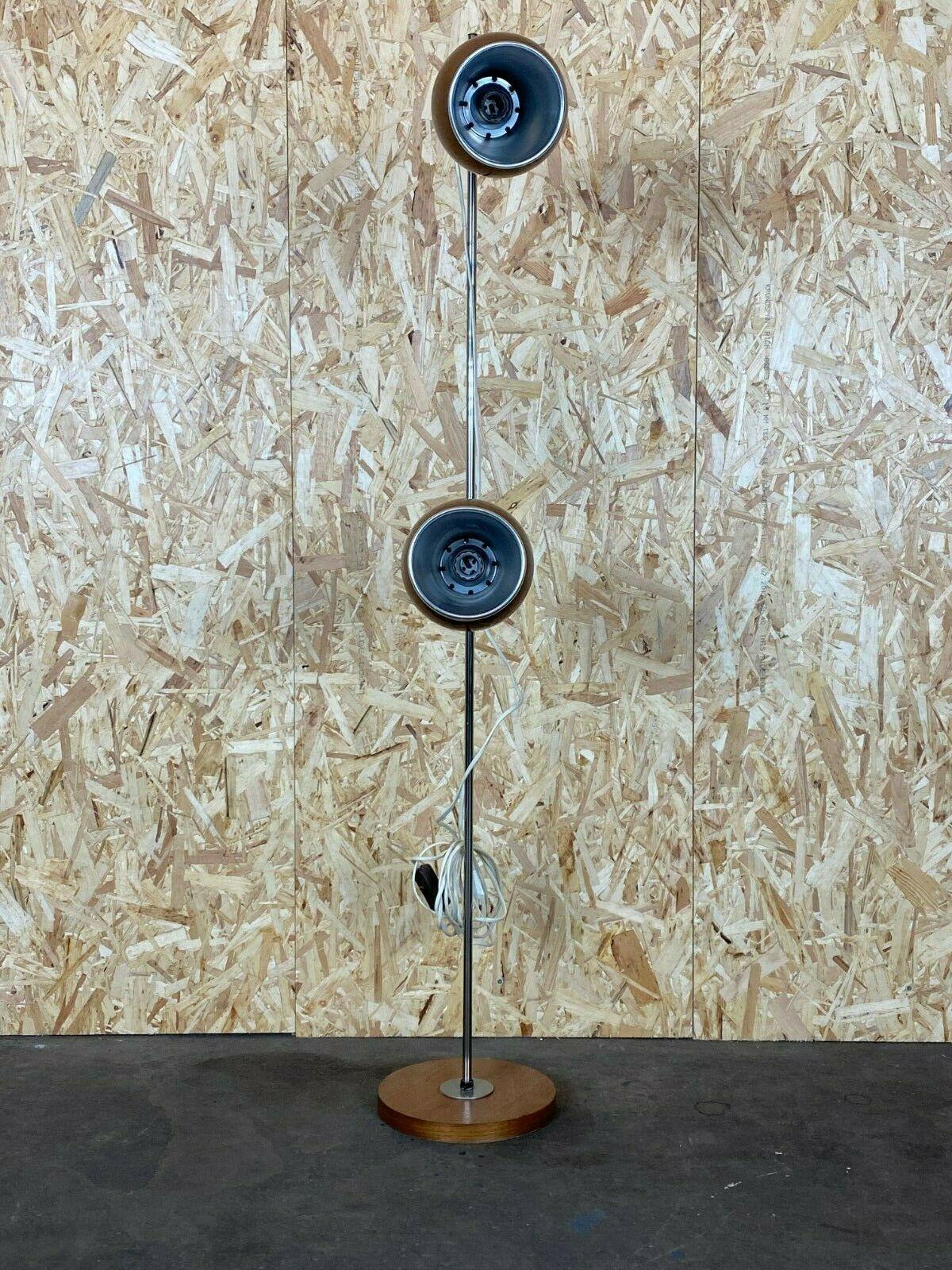 Lampadaire en teck Temde, design de l'ère spatiale, années 60/70 en vente 1