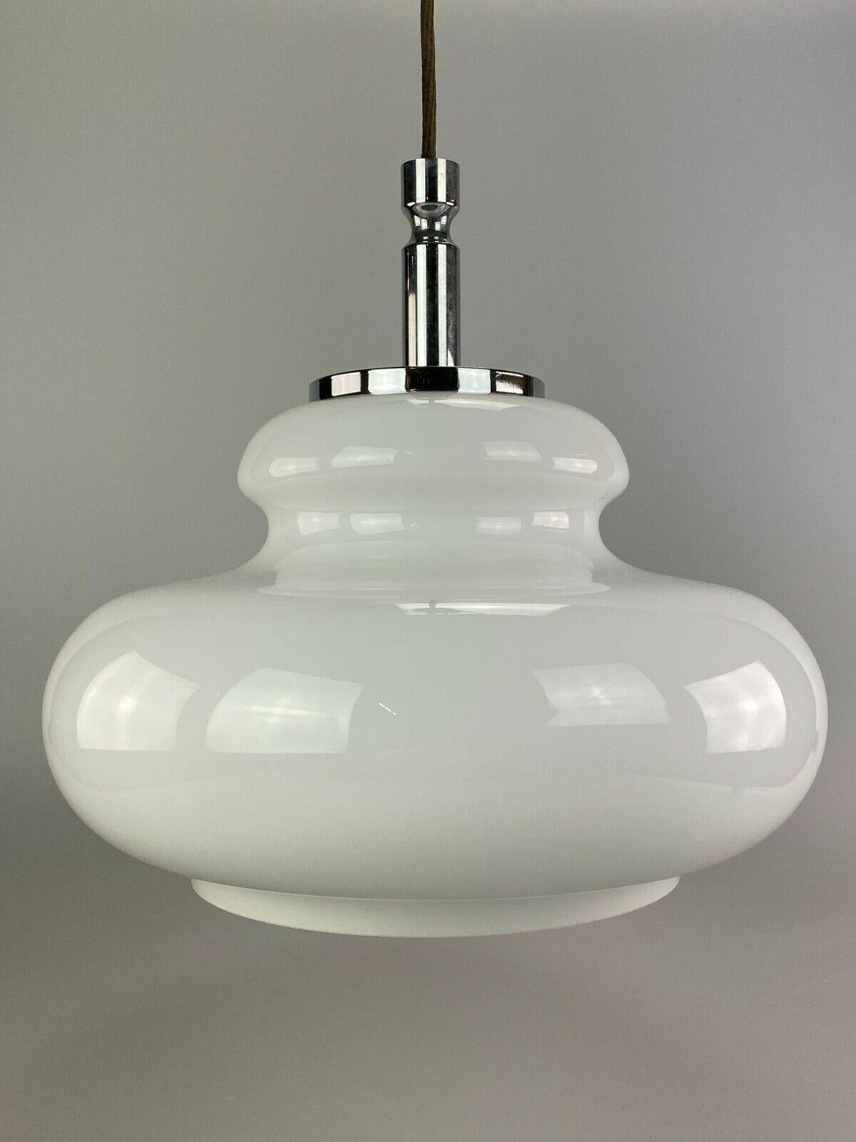 Lampe suspendue en verre des années 60 et 70, design de l'ère spatiale 1