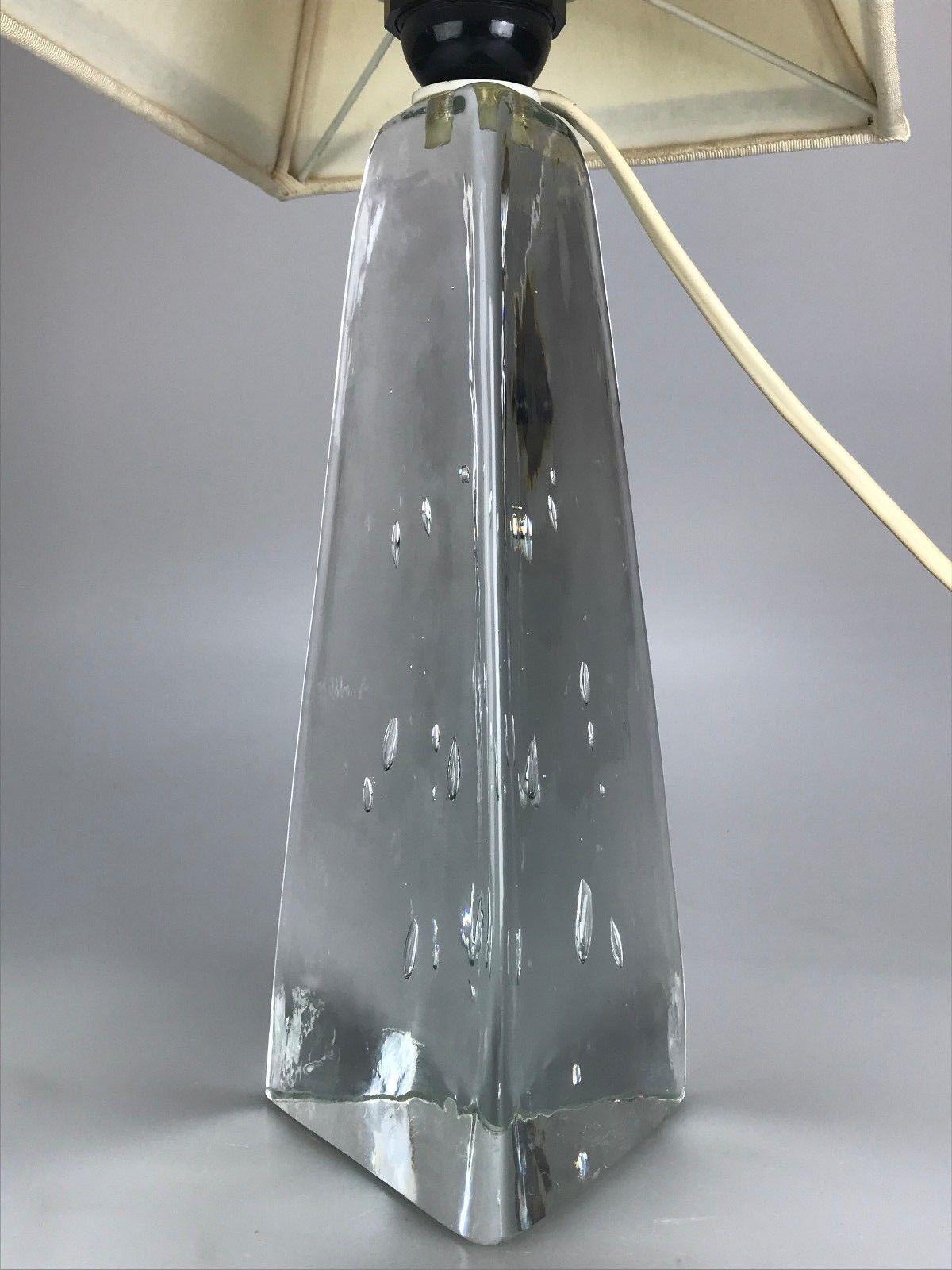 Tissu Lampe de table ou lampe de bureau en verre, design ère spatiale, années 60 70 en vente