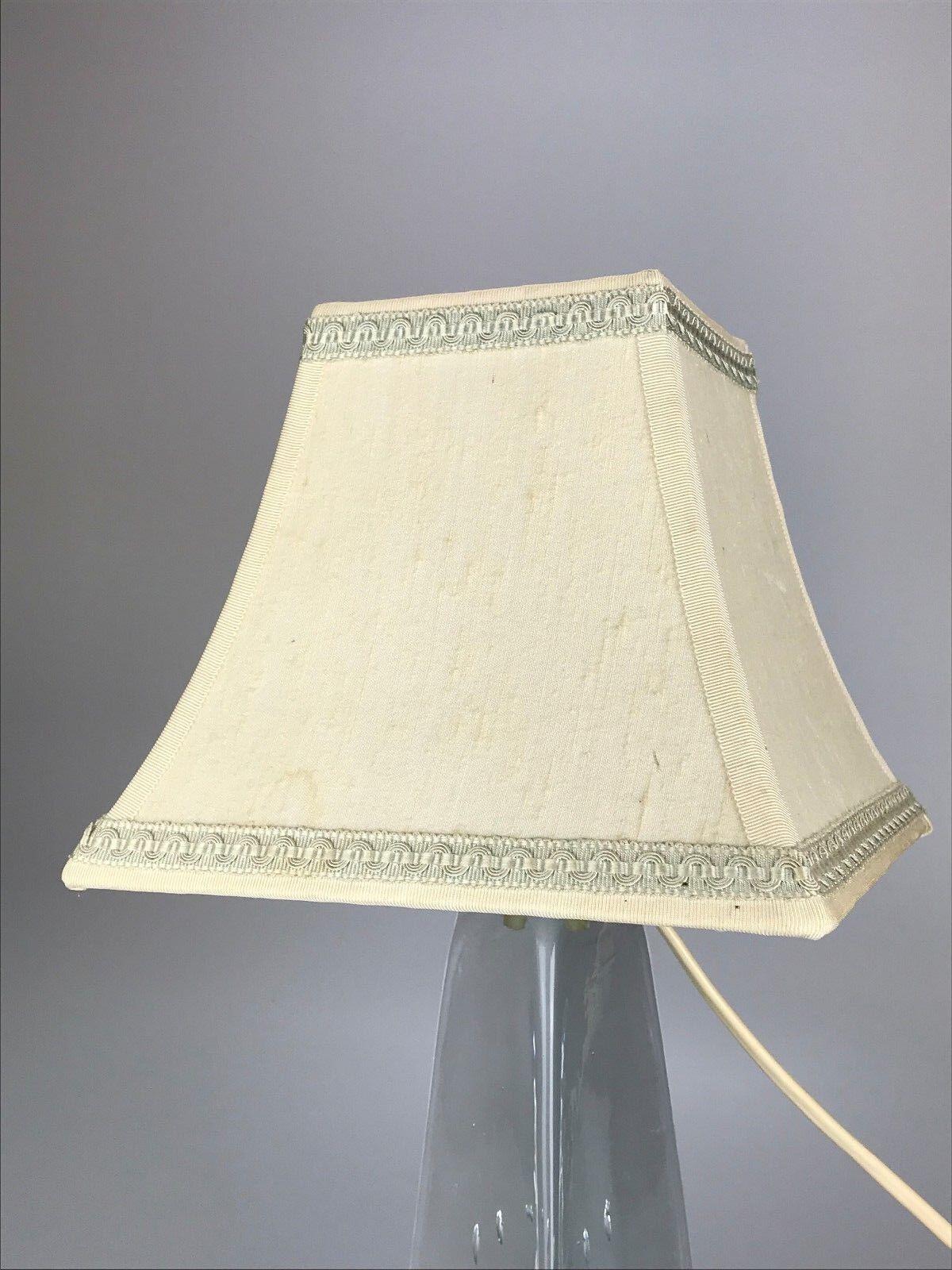 Lampe de table ou lampe de bureau en verre, design ère spatiale, années 60 70 en vente 1