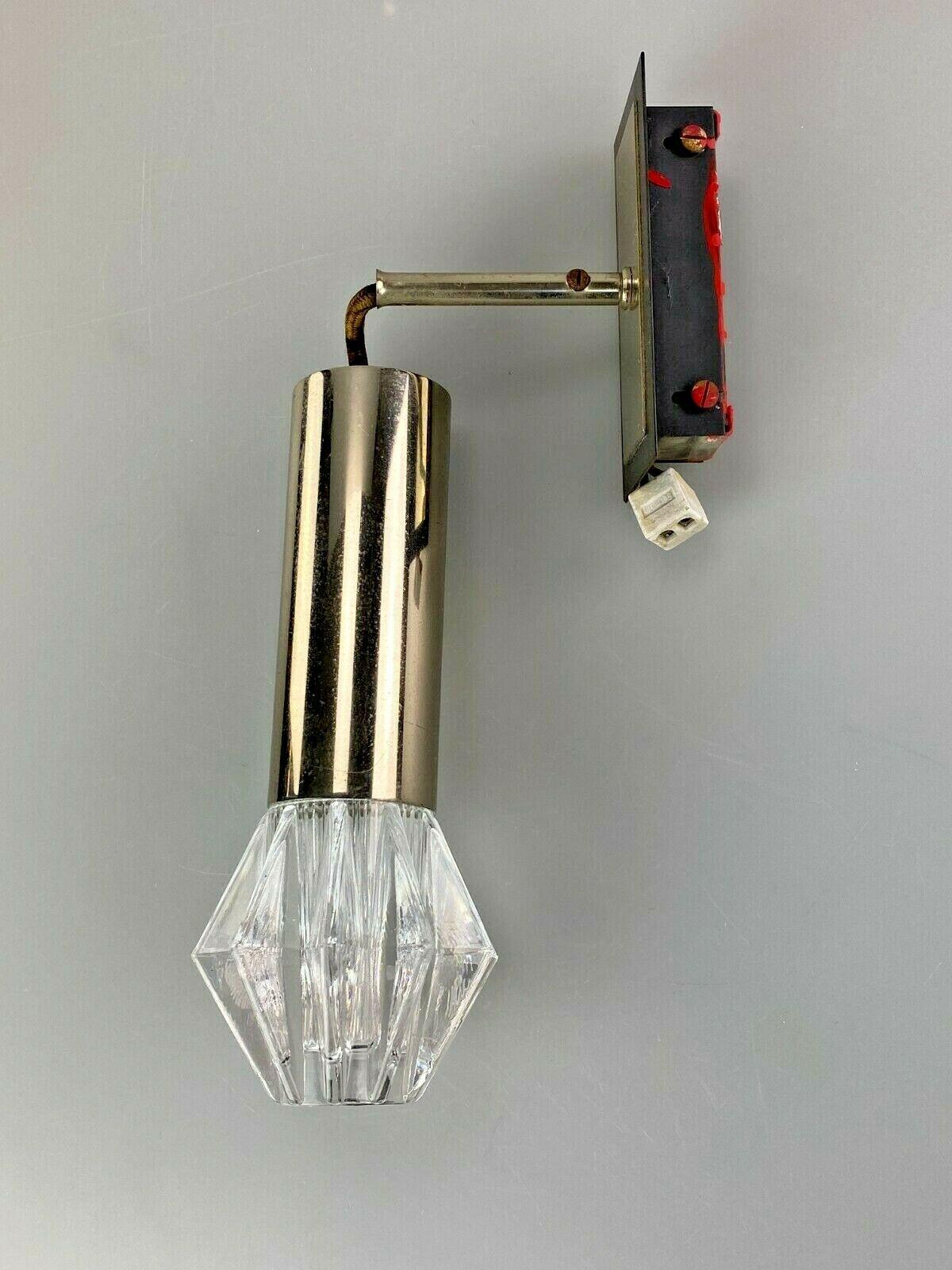 60s 70s lamp light wall lamp chrome glass space age design 60s 70s

Object: wall lamp

Manufacturer:

Condition: good

Age: around 1960-1970

Dimensions:

17cm x 8.5cm x 30cm

Other notes:

The pictures serve as part of the
