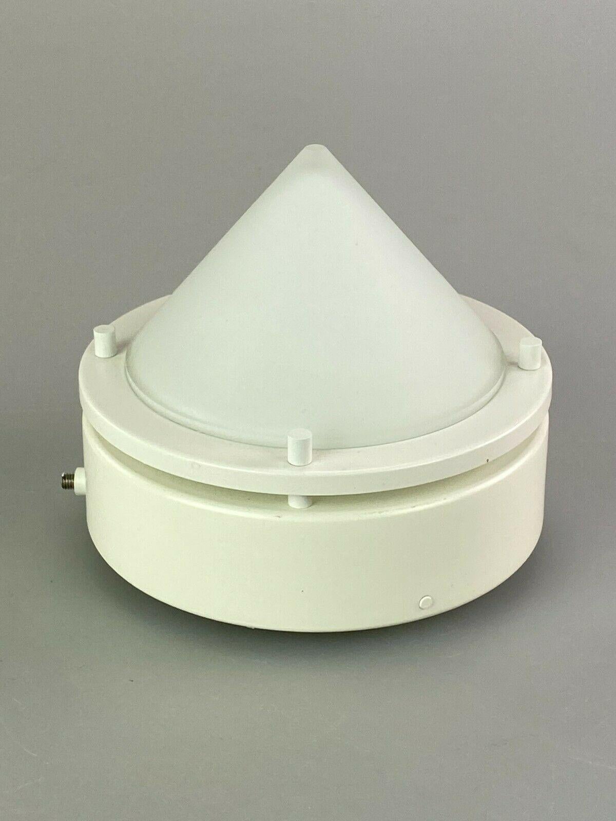 60s 70s Lamp light wall lamp Limburg Plafoniere Space Age Design 60s.

Object: wall lamp

Manufacturer: Glashütte Limburg 4074

Condition: good

Age: around 1960-1970

Dimensions:

Diameter = 13cm
Height = 11cm

Other notes:

The