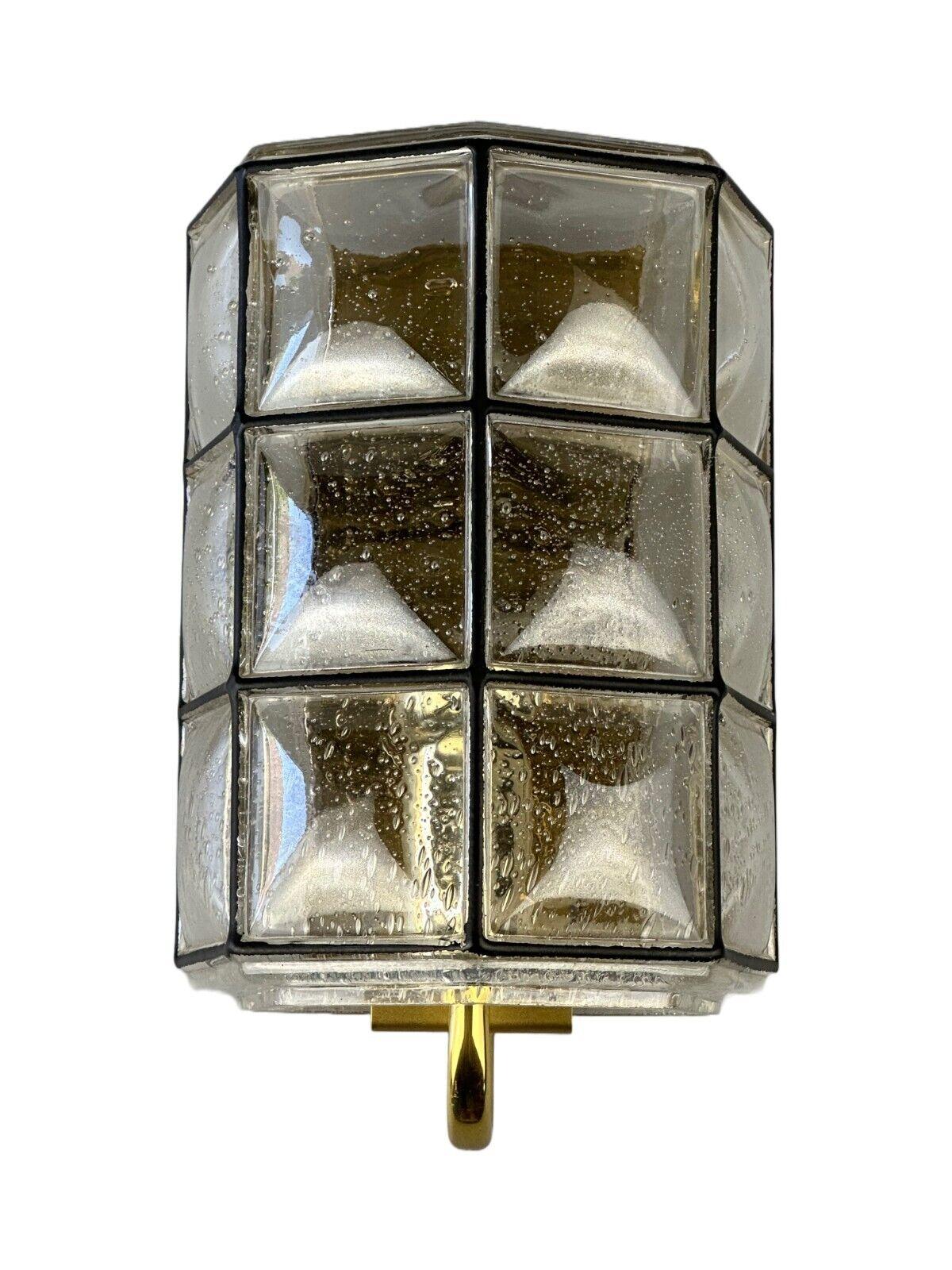 60s 70s lamp light wall lamp wall light Limburg Space Age Design 60s

Object: wall lamp

Manufacturer: Glashütte Limburg

Condition: good

Age: around 1960-1970

Dimensions:

Width = 15cm
Depth = 12cm
Height = 23.5cm

Other notes:

E14 socket

The