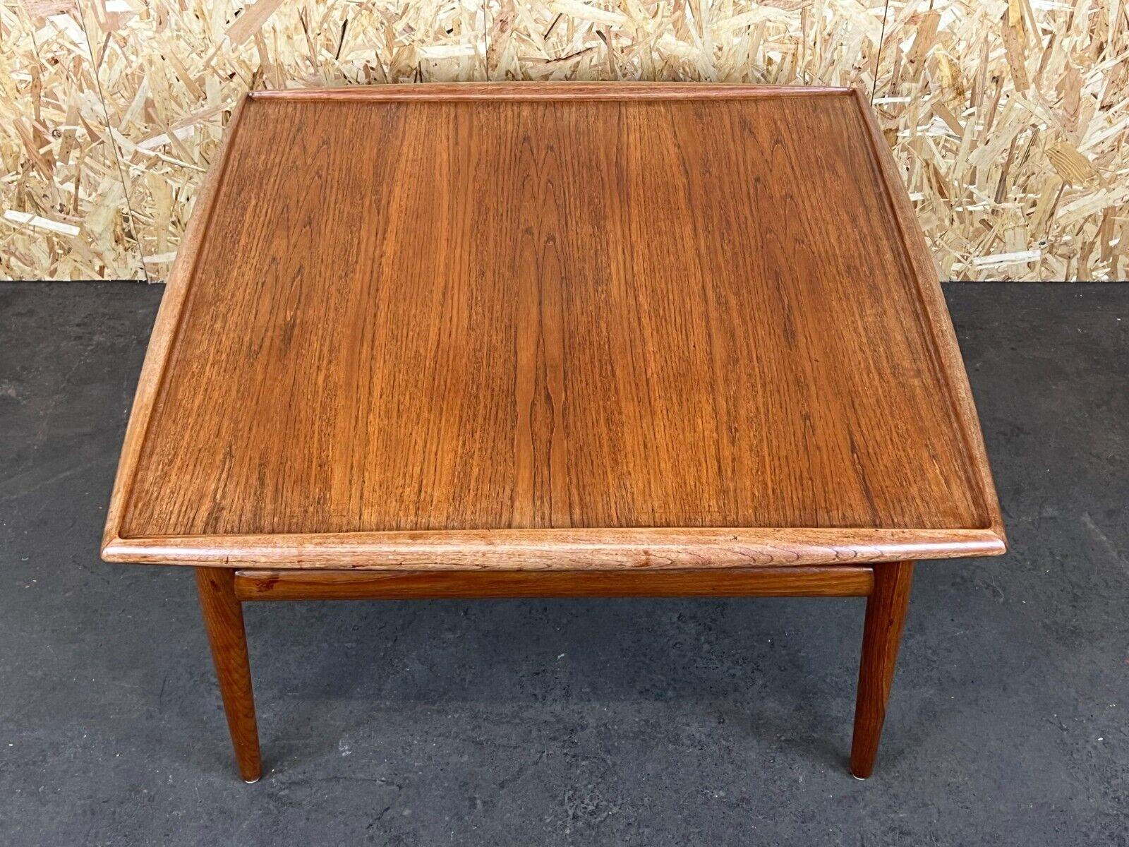 60s 70s large teak coffee table side table Grete Jalk for Glostrup In Good Condition In Neuenkirchen, NI