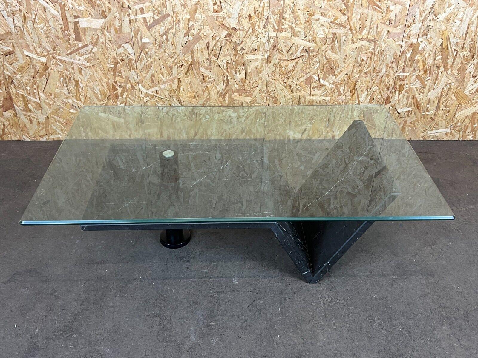 Table basse en marbre, table en verre, design de l'ère spatiale, années 60 en vente 4