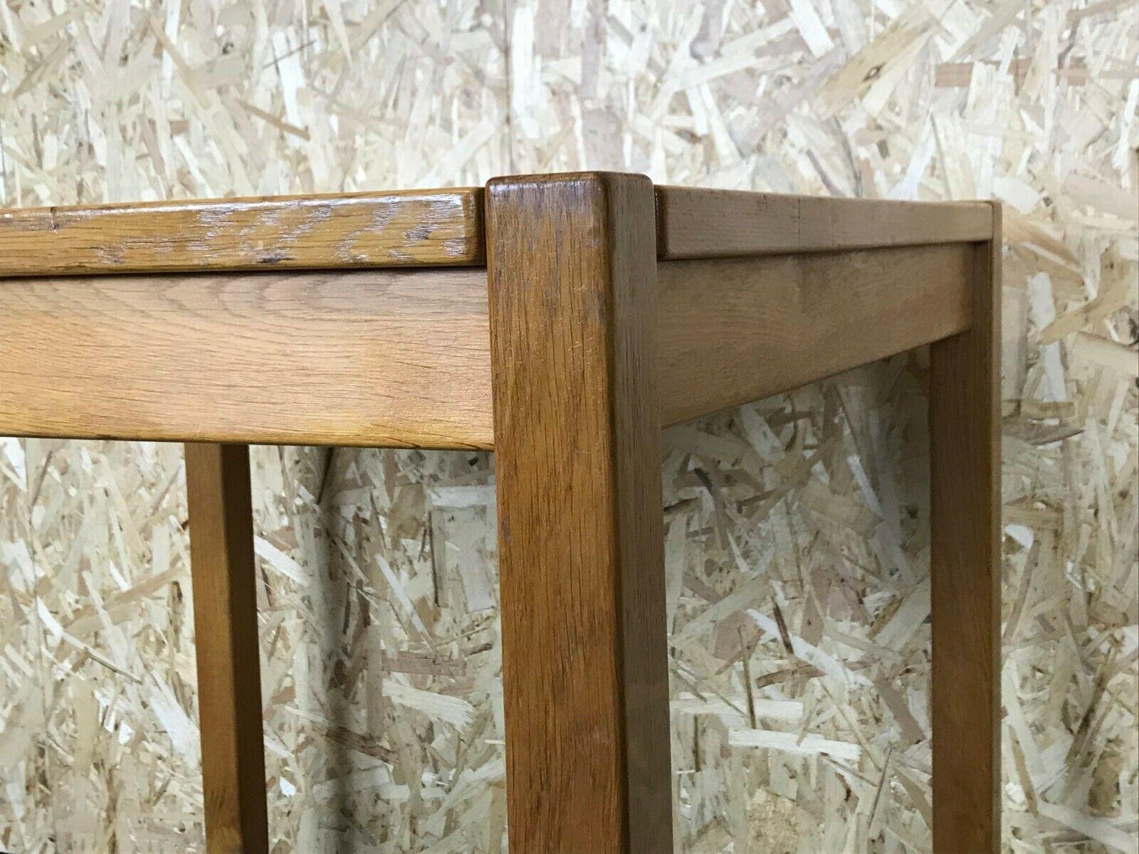 Chêne Table de salle à manger en chêne au design danois moderne et danois des années 60 et 70, Danemark en vente