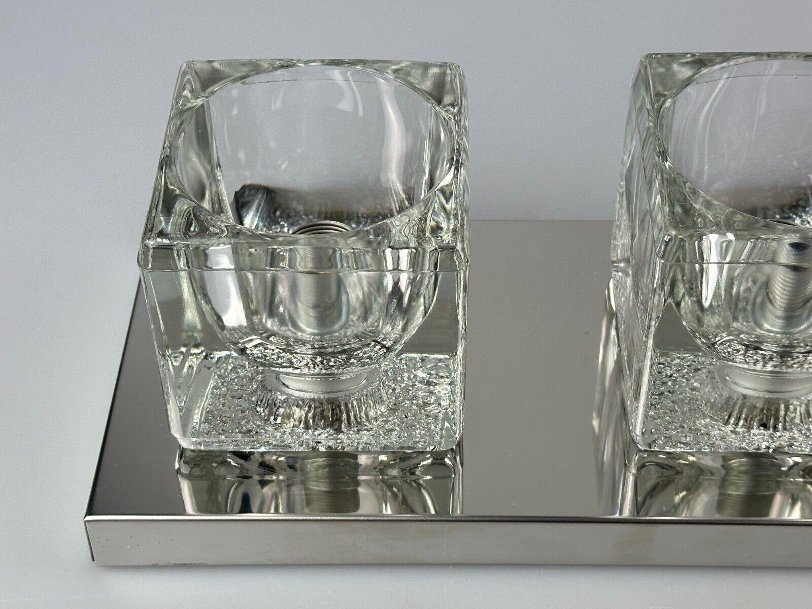 60s 70s Peill & Putzler Cube Wall Lamp Wall Sconce Ice Glass Space Design In Good Condition For Sale In Neuenkirchen, NI