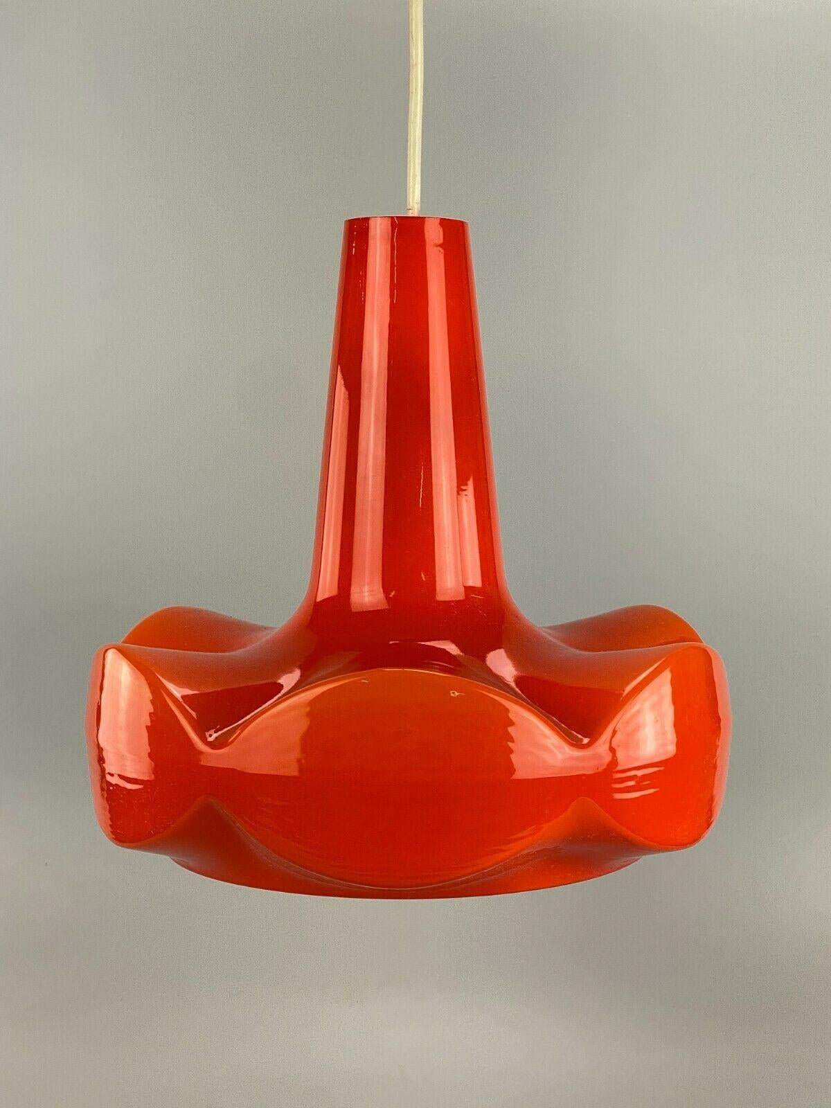 60s 70s Peill & Putzler hanging lamp ceiling lamp glass space design lamp

Object: lamp

Manufacturer: Peill & Putzler

Condition: good

Age: around 1960-1970

Dimensions:

Diameter = 28cm
Height = 29cm

Other notes:

The pictures