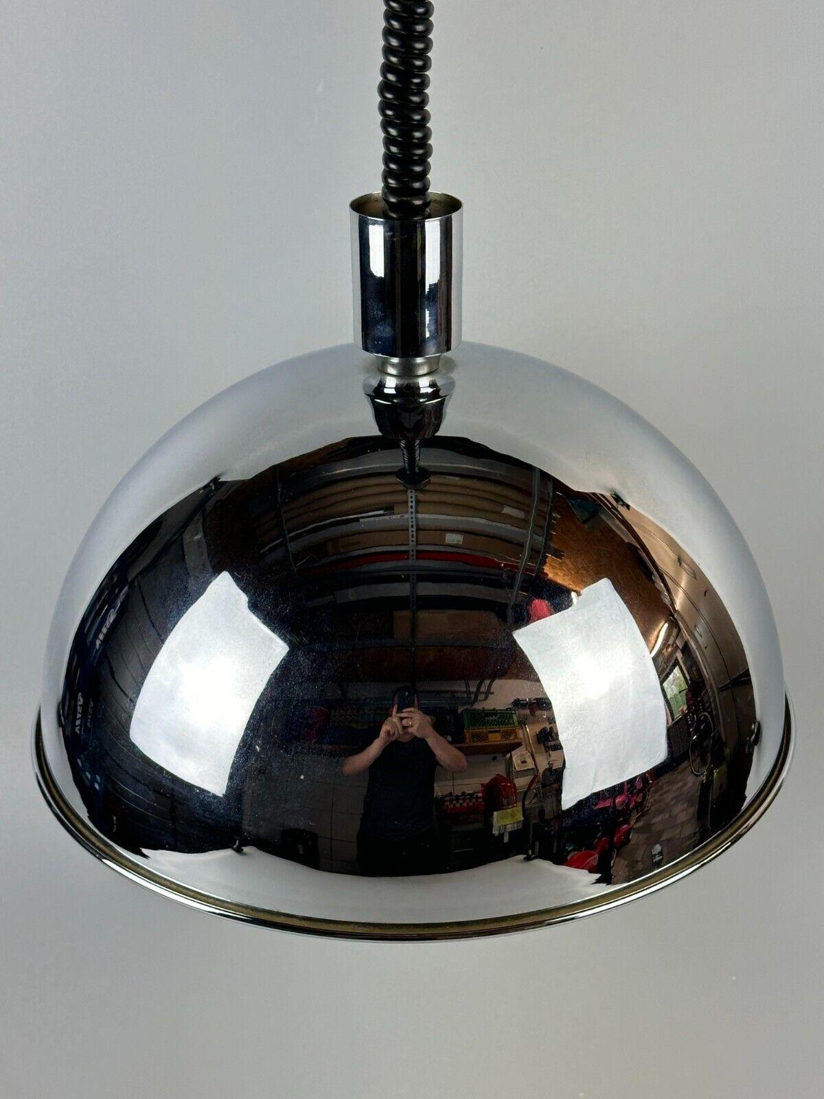 Lampe suspendue Florian Schulz P58 en laiton de l'ère spatiale, années 60 70 en vente 3