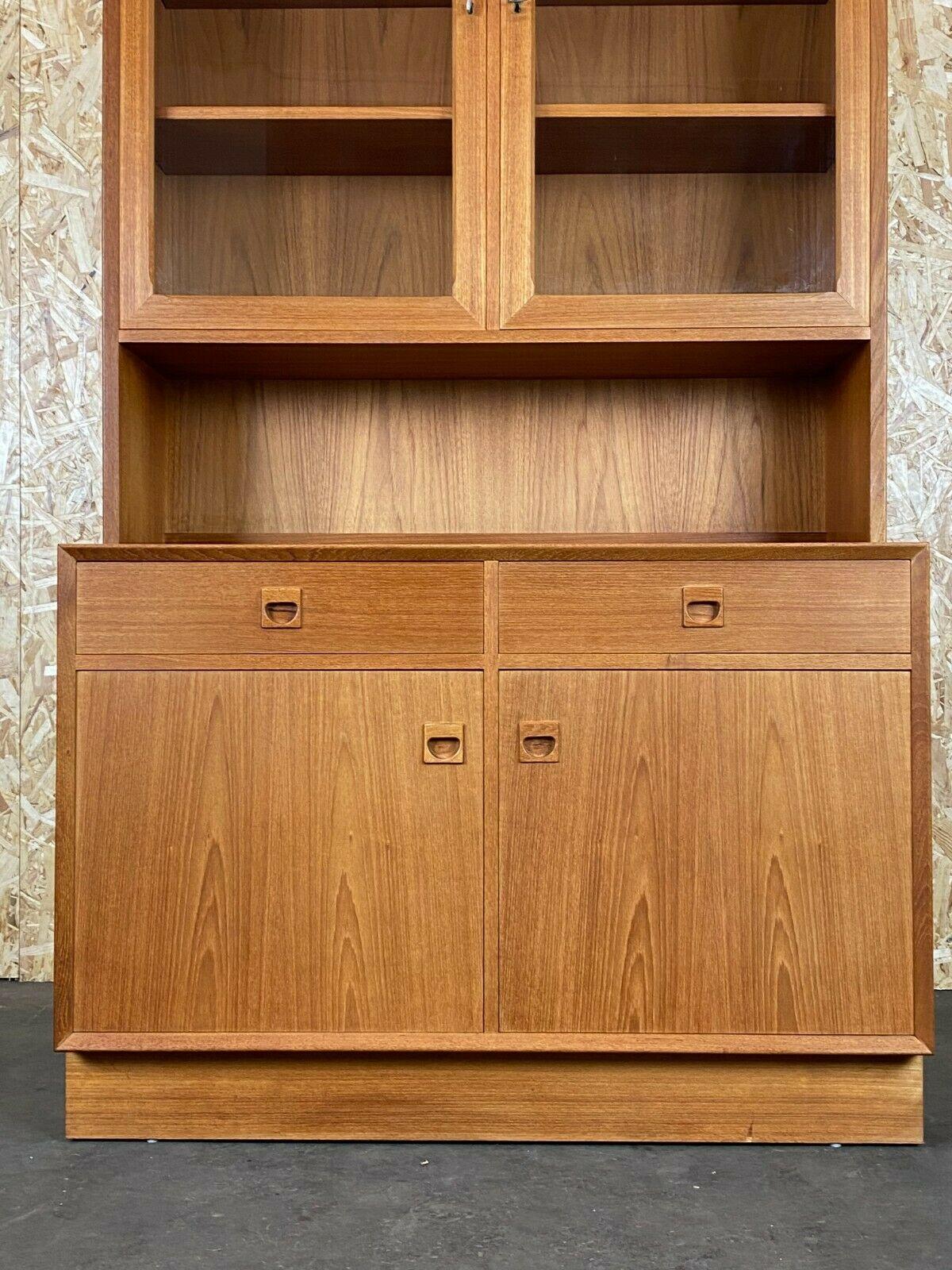 70s style bookcase