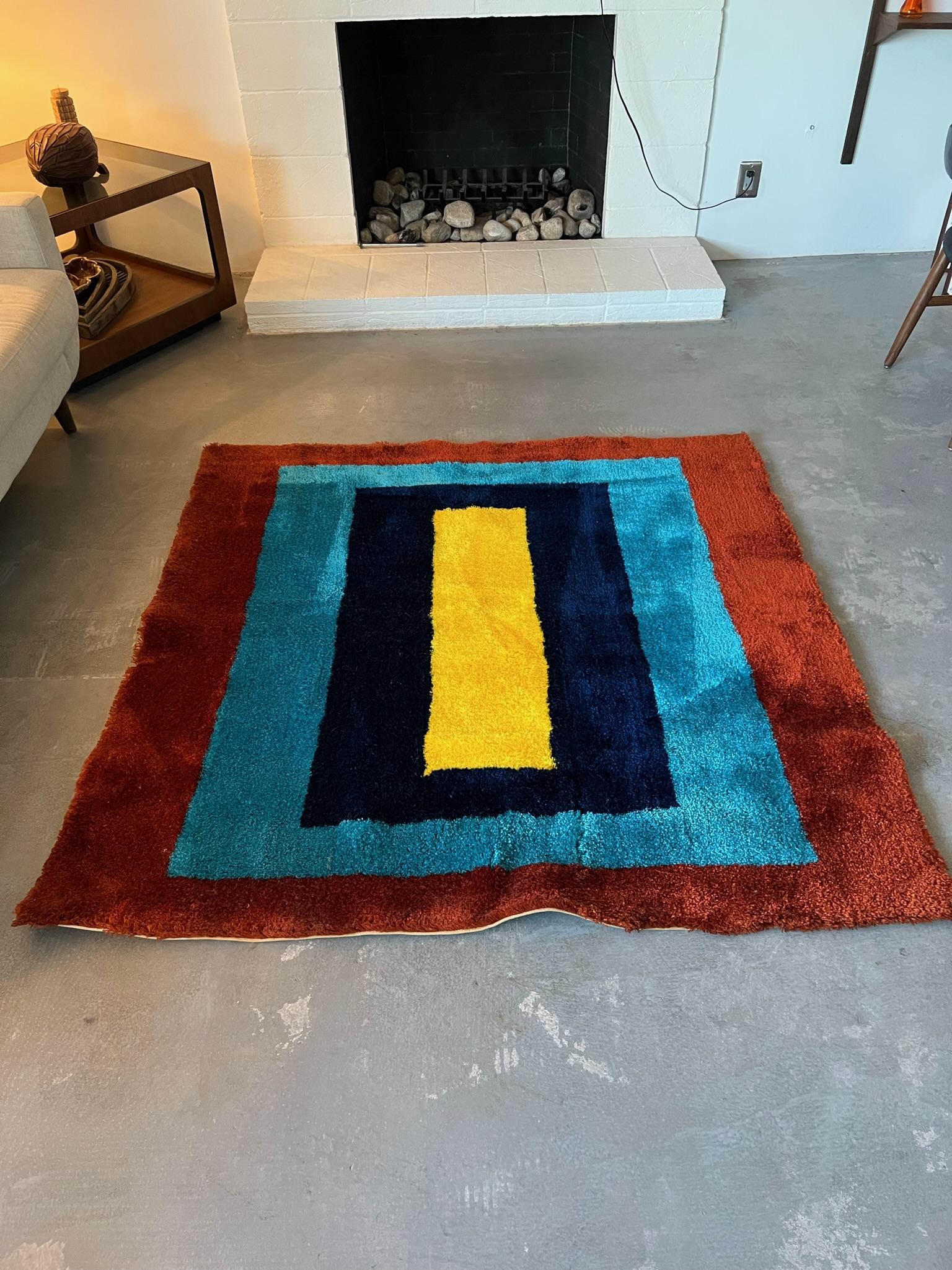 Milieu du XXe siècle 60's 70's REGAL RUGS North Vernon Indiana UNUSED Rya Rug Mid Century Modern en vente