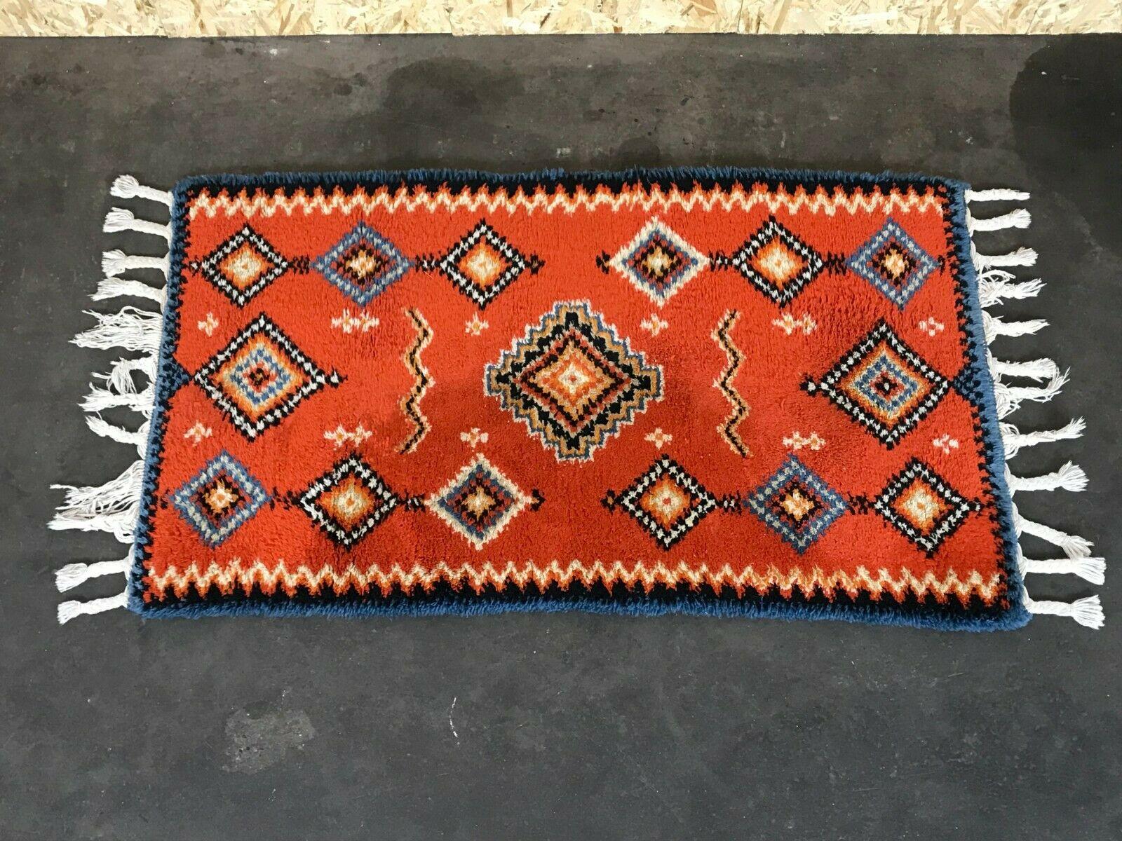 60s 70s Runner Rug Carpet rug Space Age Flower Power Design 60s 70s

Object: carpet

Manufacturer:

Condition: good

Age: around 1960-1970

Dimensions:

180cm x 95cm

Other notes:

The pictures serve as part of the