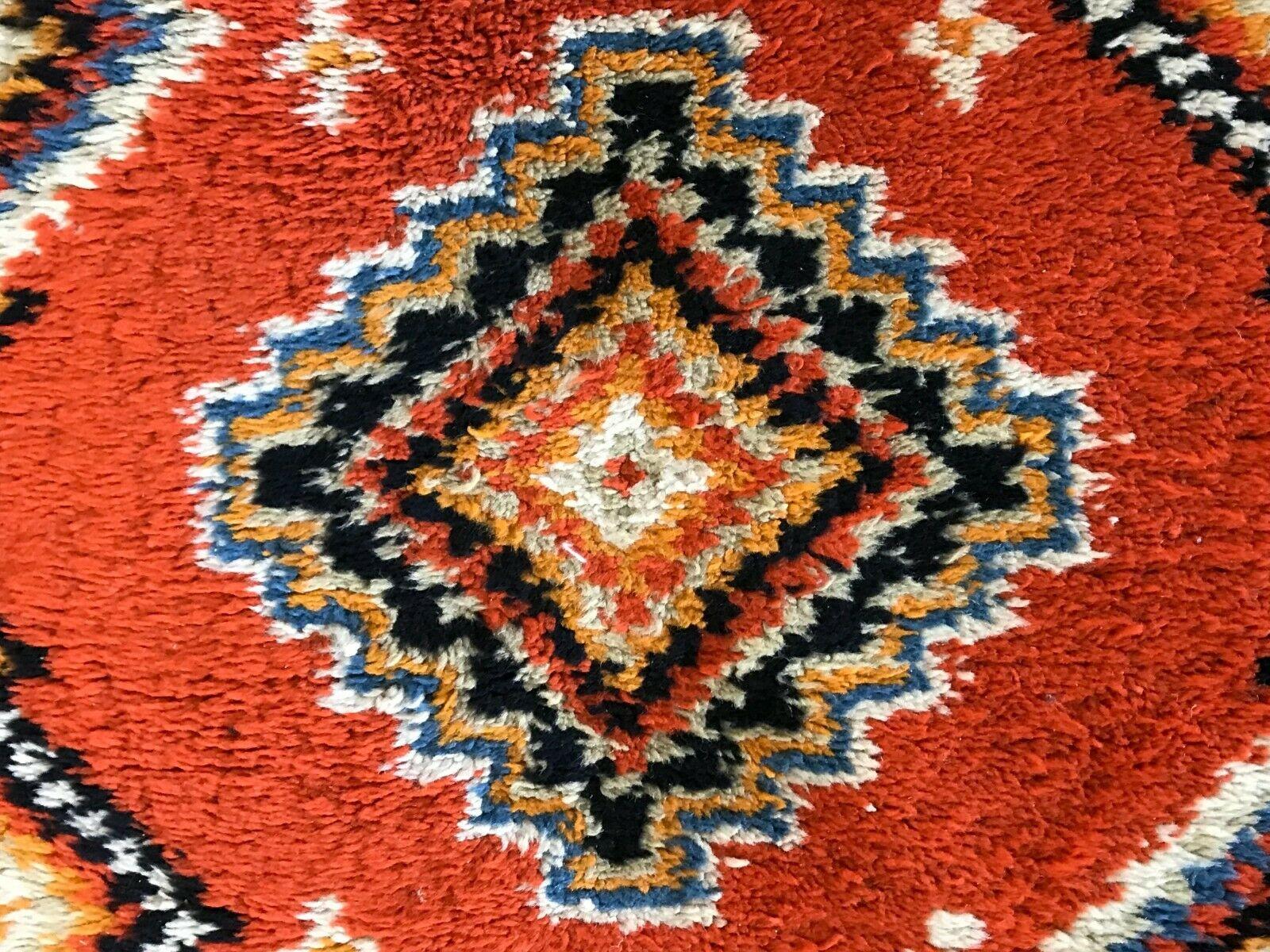 Tapis de couloir à motif de fleurs de l'ère spatiale des années 60 et 70 en vente 2