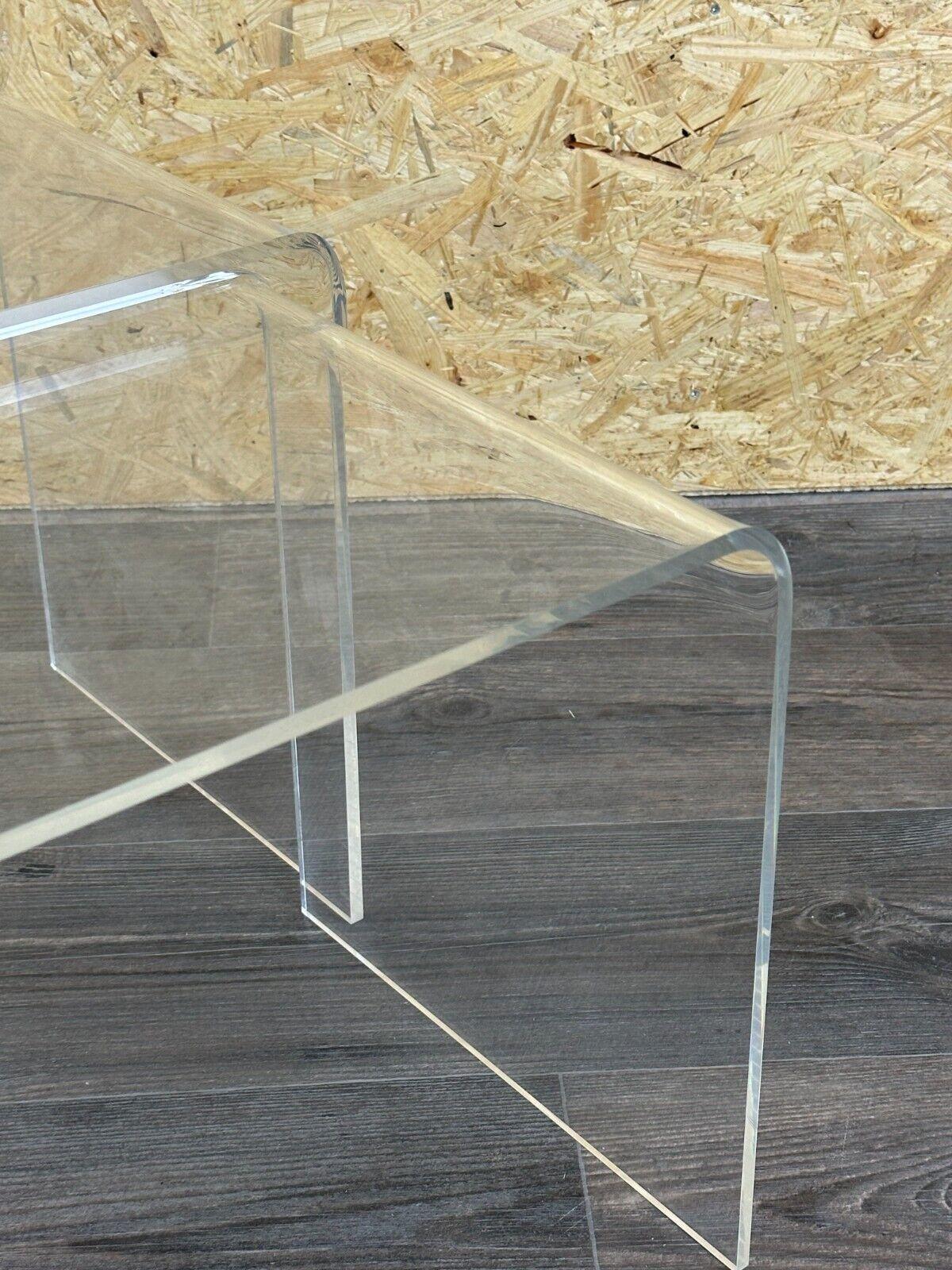 60s 70s Side Tables Nesting Tables Acrylic Plastic Space Age Design For Sale 4