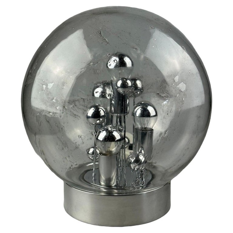 Lampe à poser Tressage sphère avec pied, noire