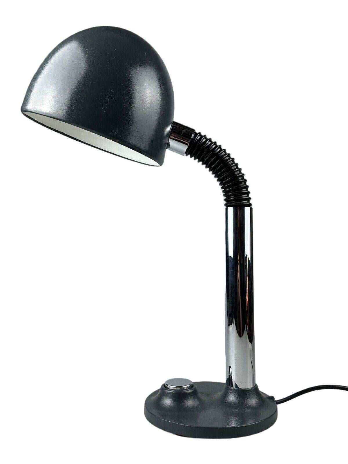 60s 70s table lamp Egon Hillebrand ball lamp space age metal design

Object: table lamp

Manufacturer: Hillebrand

Condition: good

Age: around 1960-1970

Material: metal, plastic

Dimensions:

Width = 18cm
Depth = 34cm
Height = 48cm

Other
