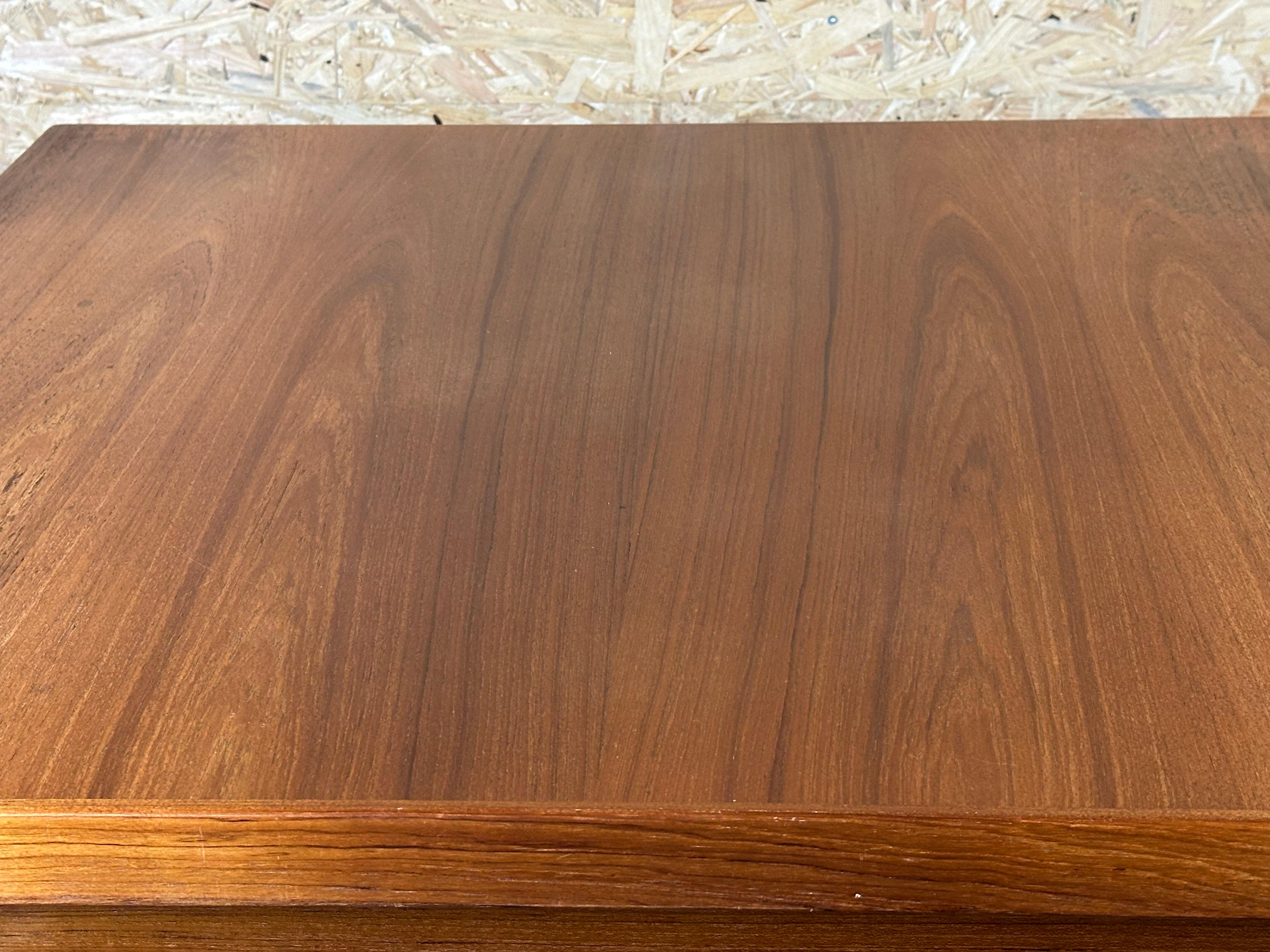 60s 70s teak dining table by Burchardt-Nielsen Made in Denmark For Sale 8
