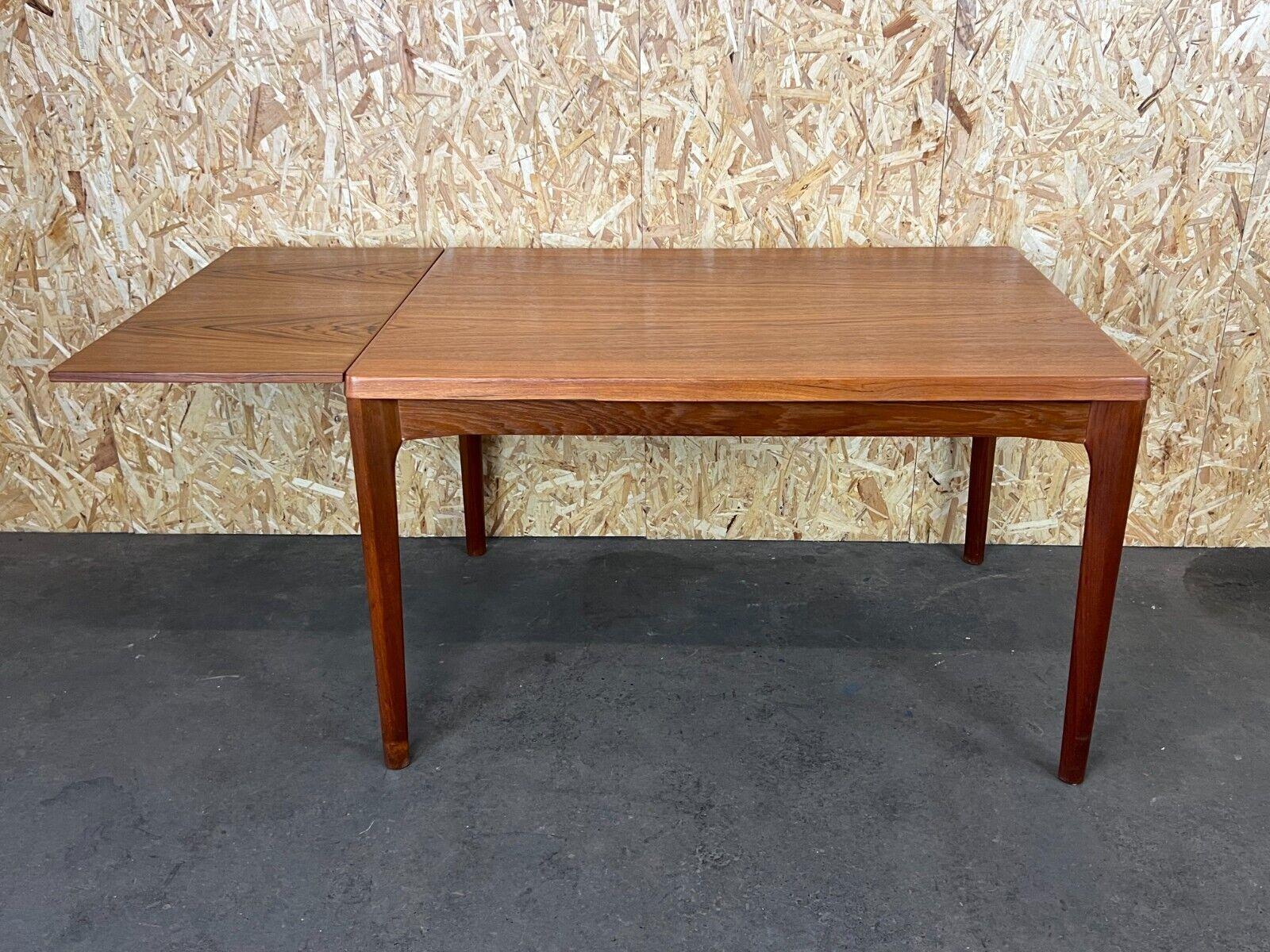 Table de salle à manger en teck Table de salle à manger Henning Kjaernulf Design danois, années 1960-1970 en vente 7