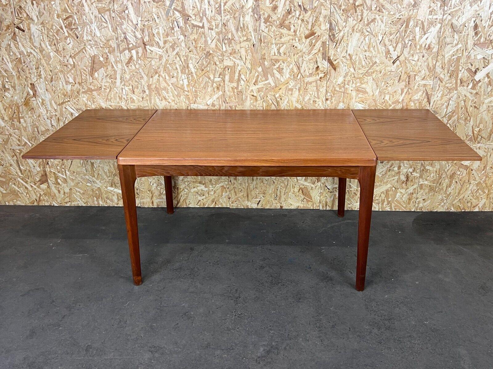 Table de salle à manger en teck Table de salle à manger Henning Kjaernulf Design danois, années 1960-1970 en vente 8