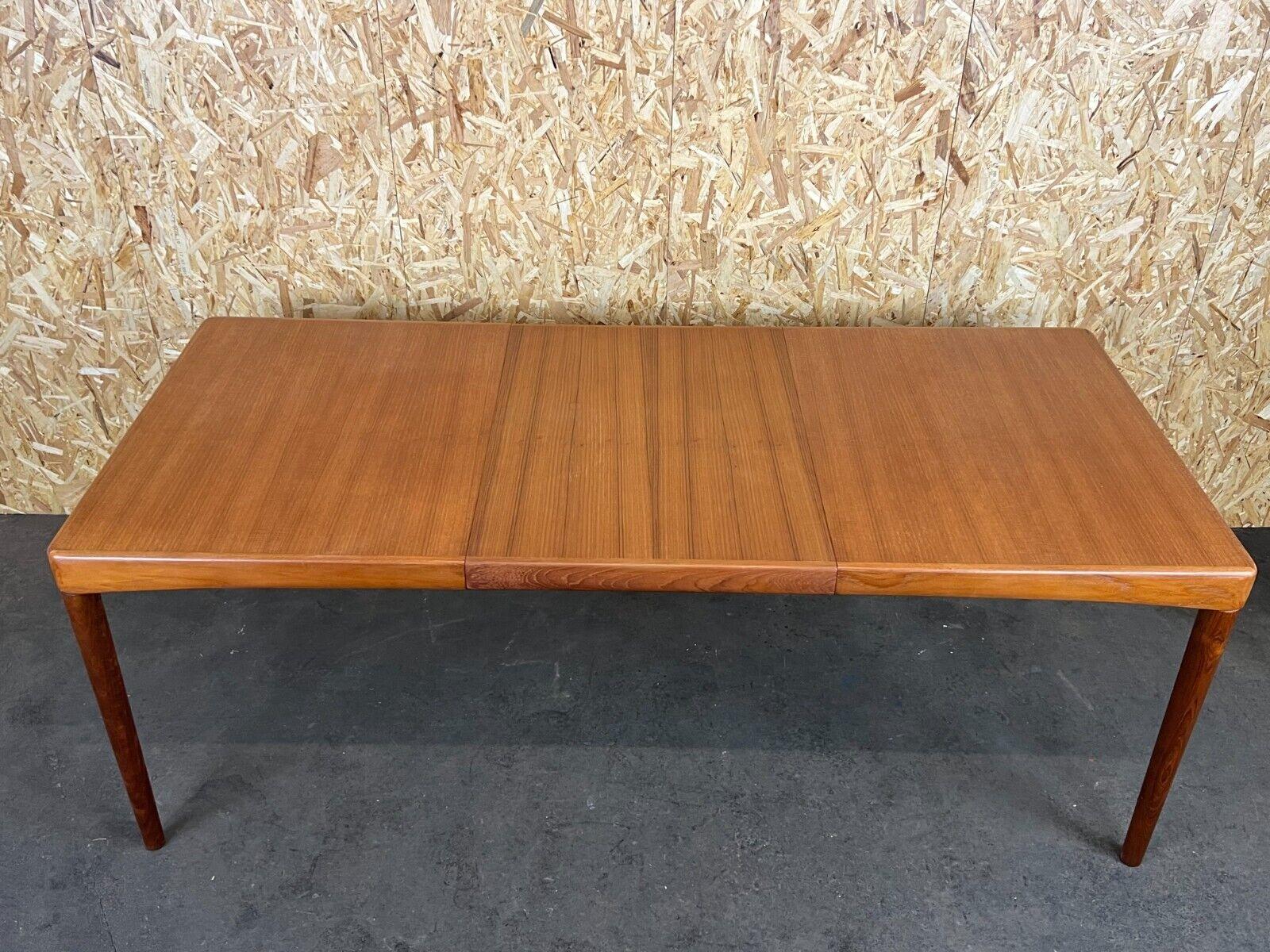 60s 70s teak dining table Dining Table H.W Klein for Bramin Danish Design For Sale 5
