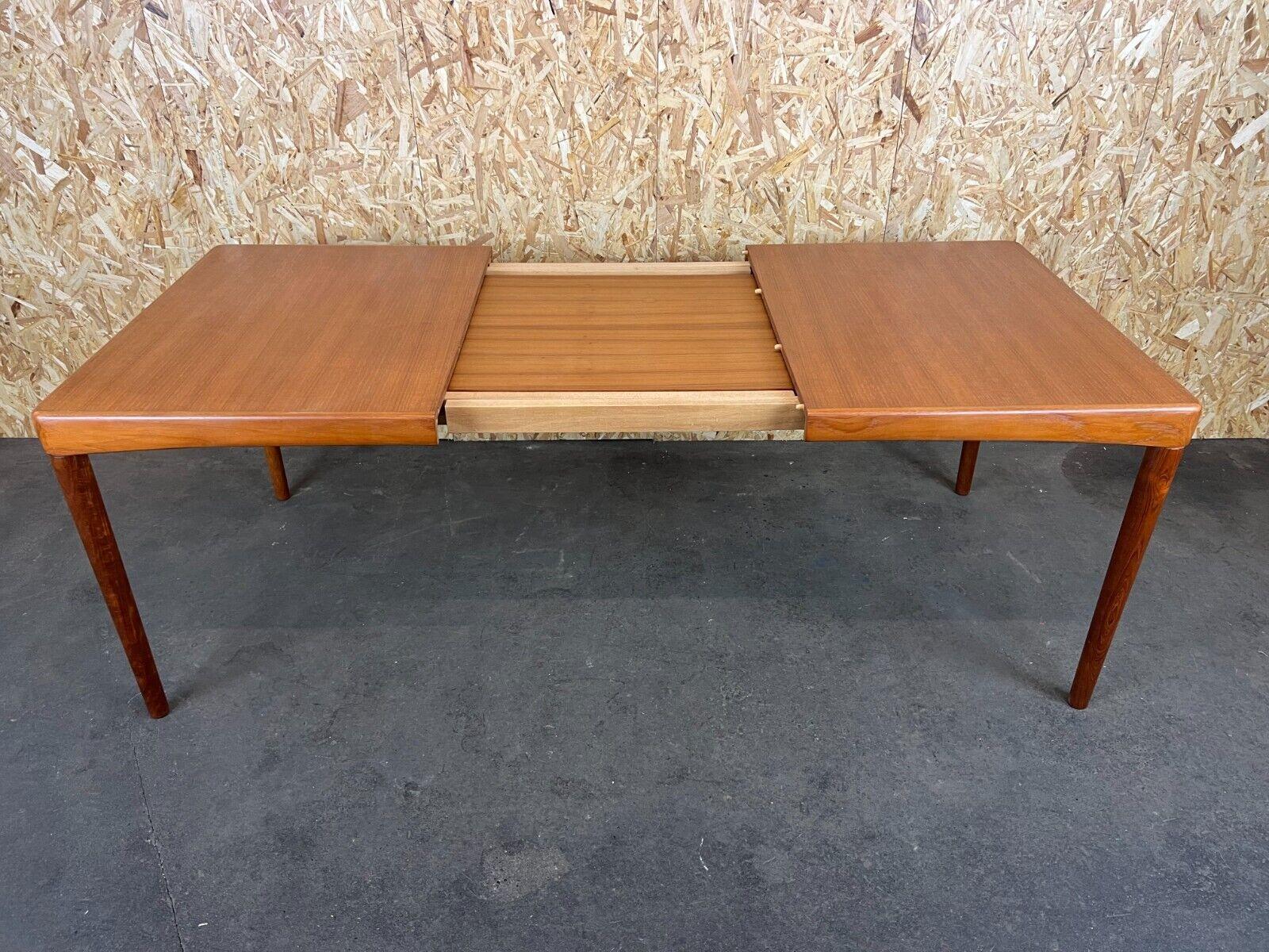 60s 70s teak dining table Dining Table H.W Klein for Bramin Danish Design For Sale 8