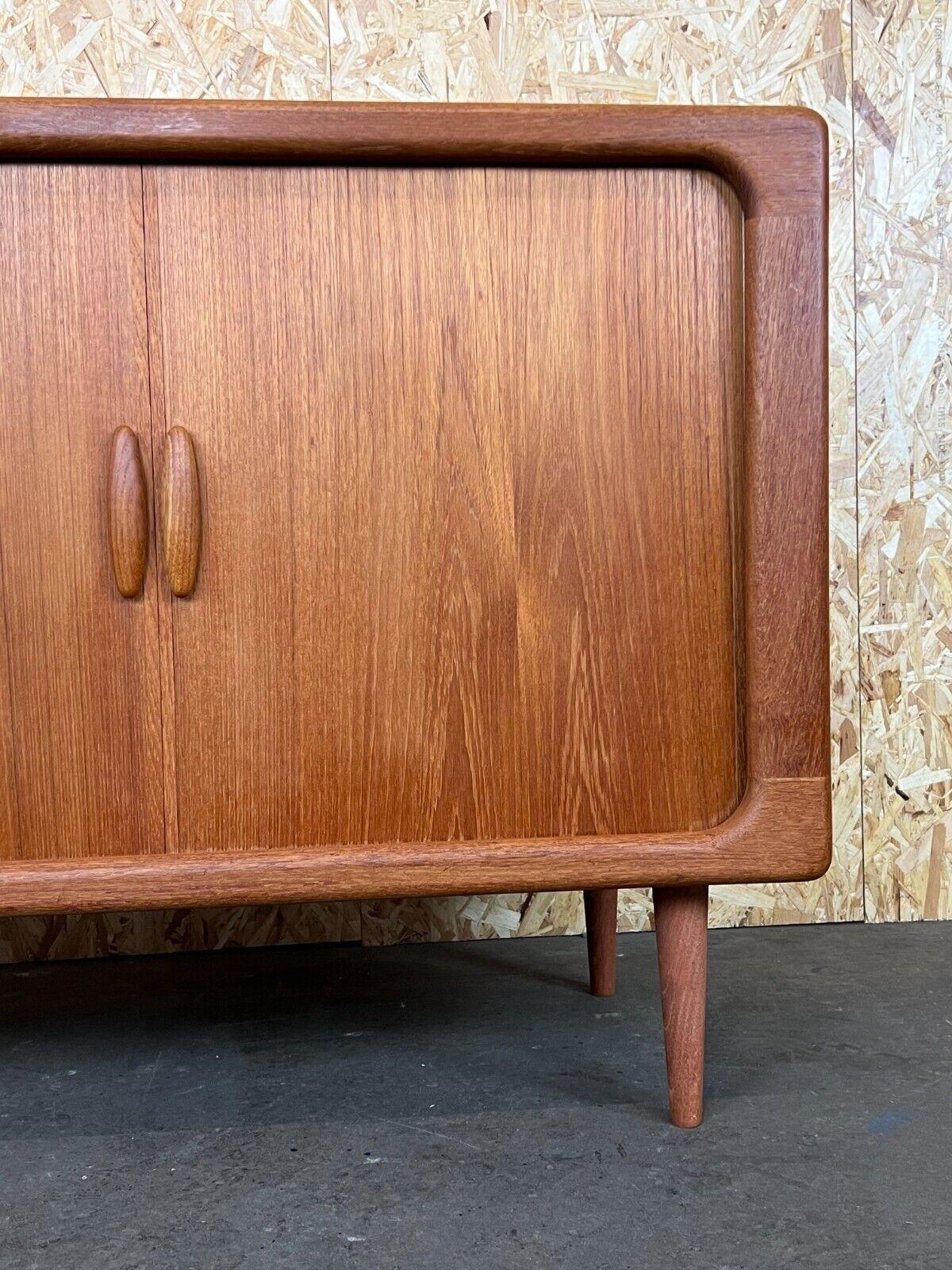 1960s-1970s Teak Dyrlund Sideboard Credenza Cabinet Danish Modern Design 2
