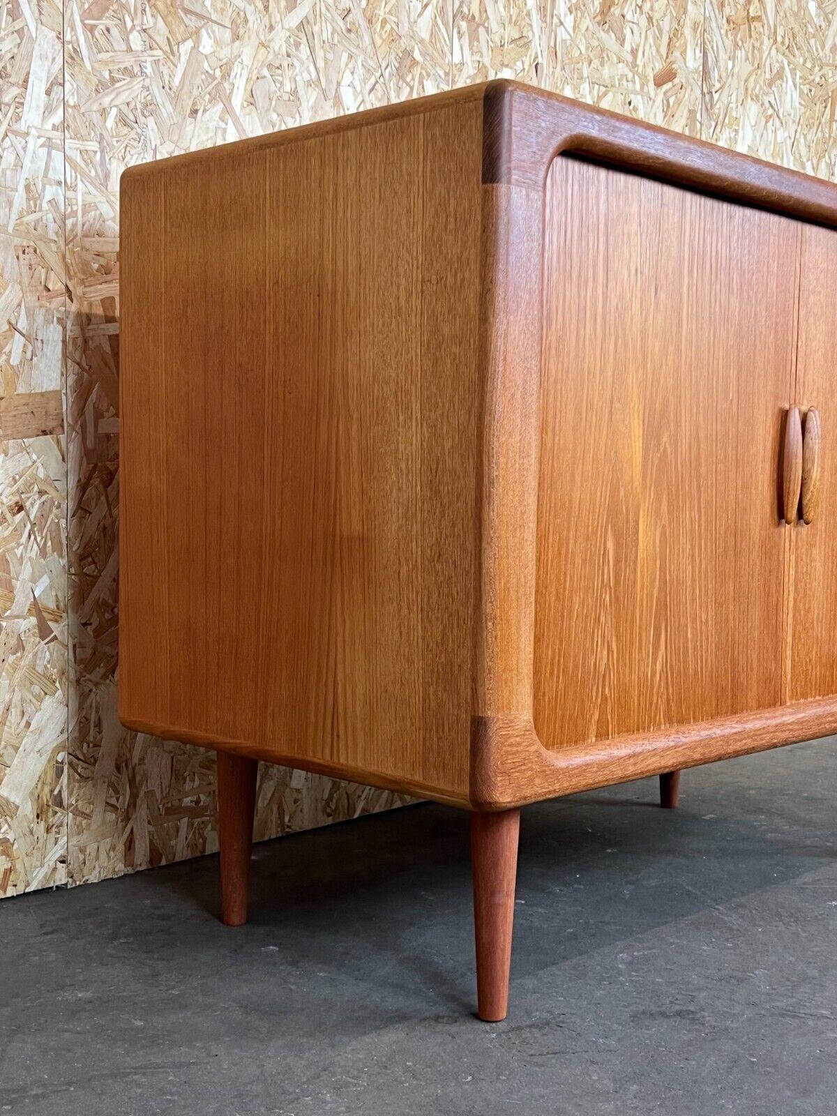 1960s-1970s Teak Dyrlund Sideboard Credenza Cabinet Danish Modern Design 3