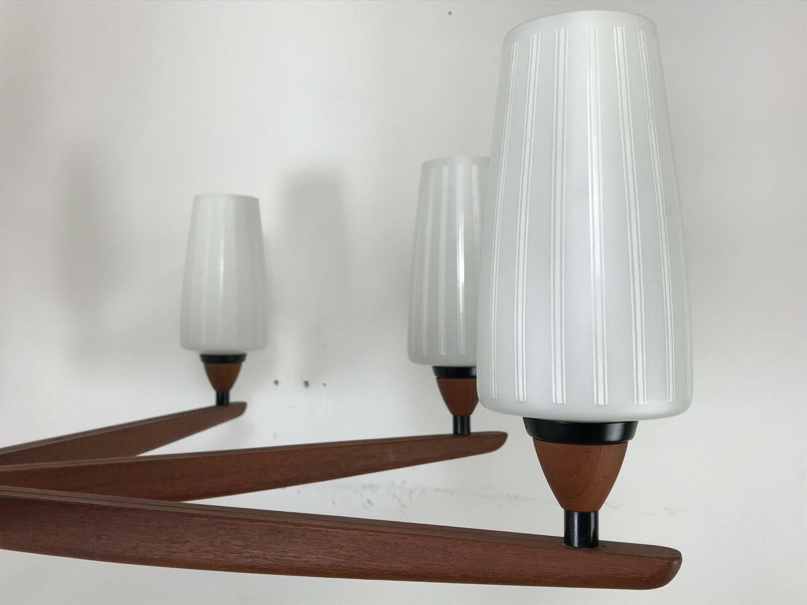 60s 70s Lampe pendante en teck Chandelier Uno & Osten Kristiansson pour Luxus en vente 4