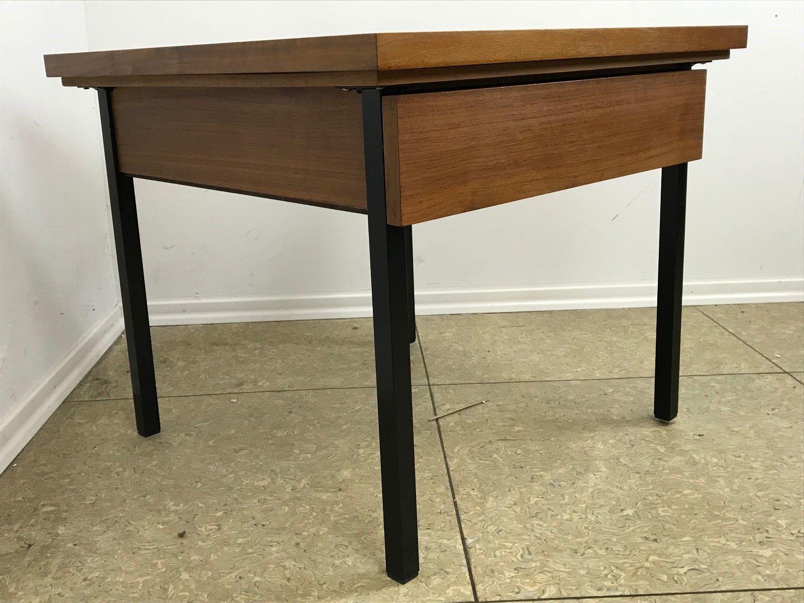 60s 70s Teak sewing box sewing table Utensilio Coffee Table Mid Century 60s In Good Condition For Sale In Neuenkirchen, NI