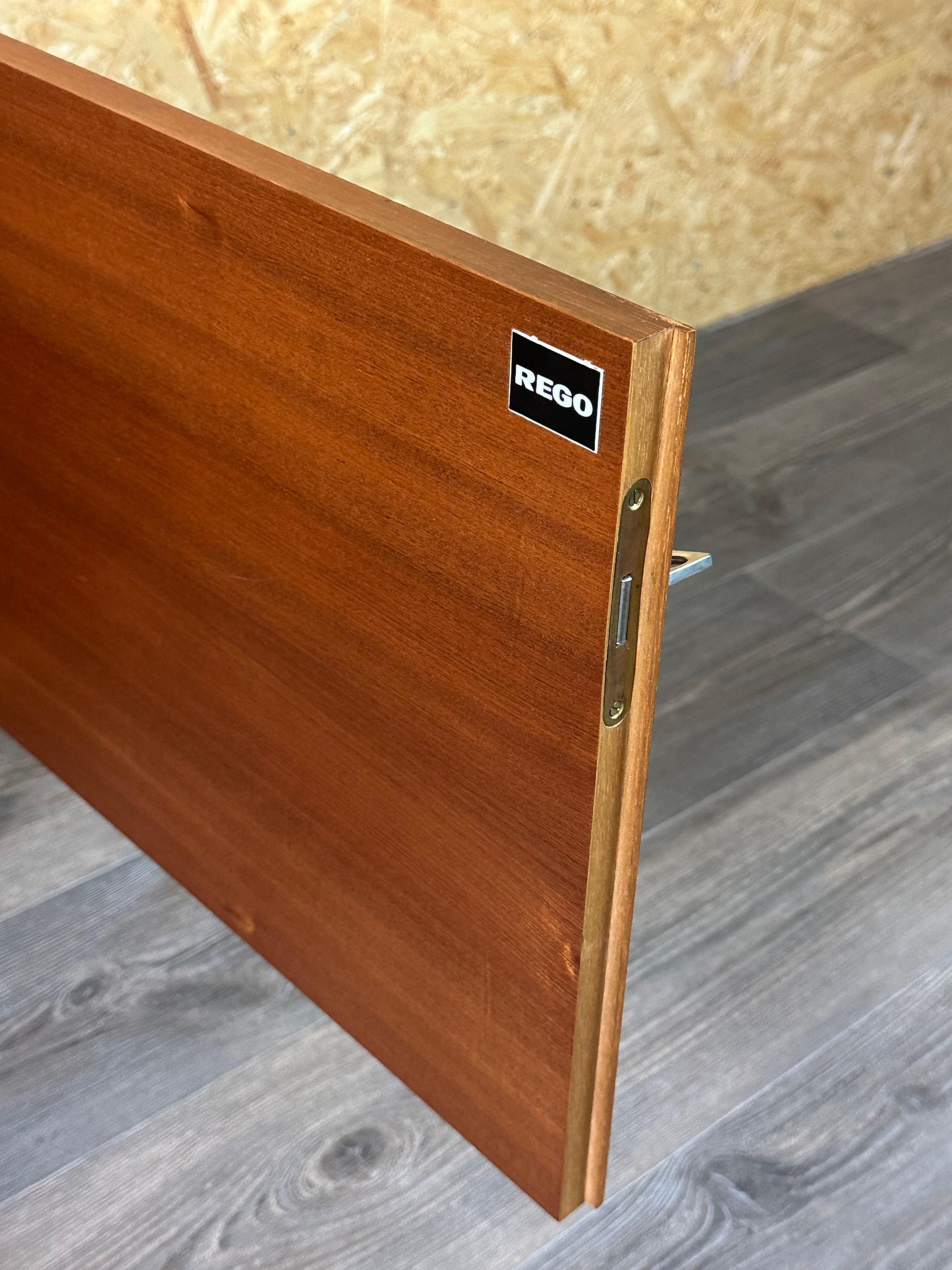 60s 70s teak sideboard cabinet Rego Mobile Danish Modern Design For Sale 6