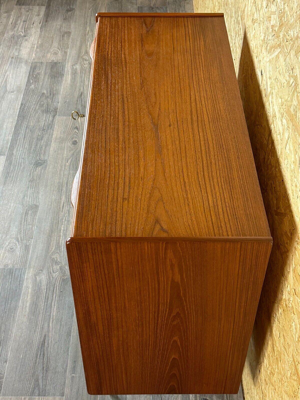 60s 70s teak sideboard chest of drawers cabinet Danish Modern Design Denmark 6