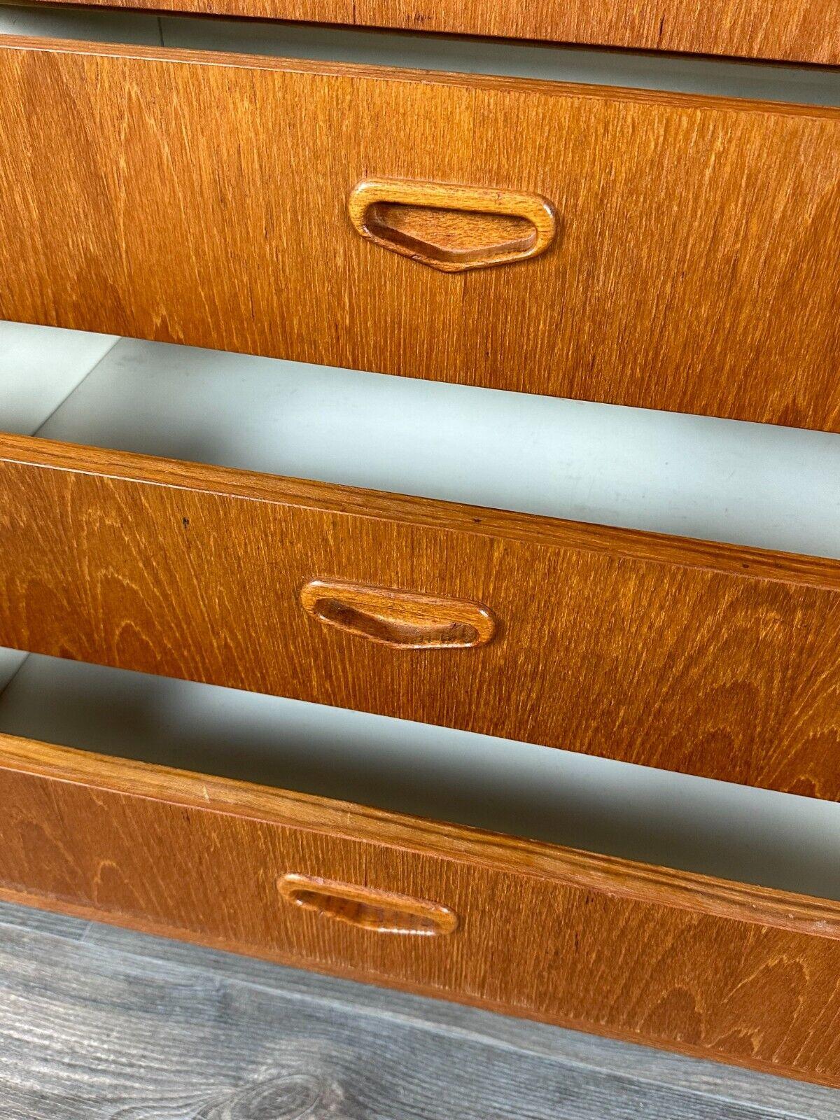 60s 70s teak sideboard chest of drawers cabinet Danish Modern Design Denmark 5