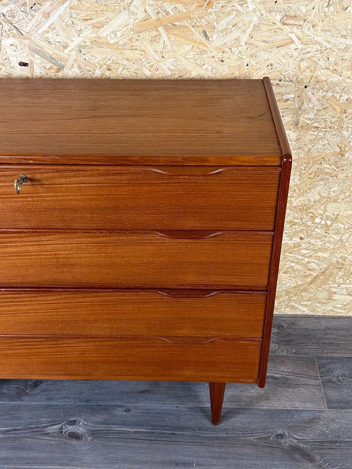 60s 70s teak sideboard chest of drawers cabinet Danish Modern Design Denmark 1