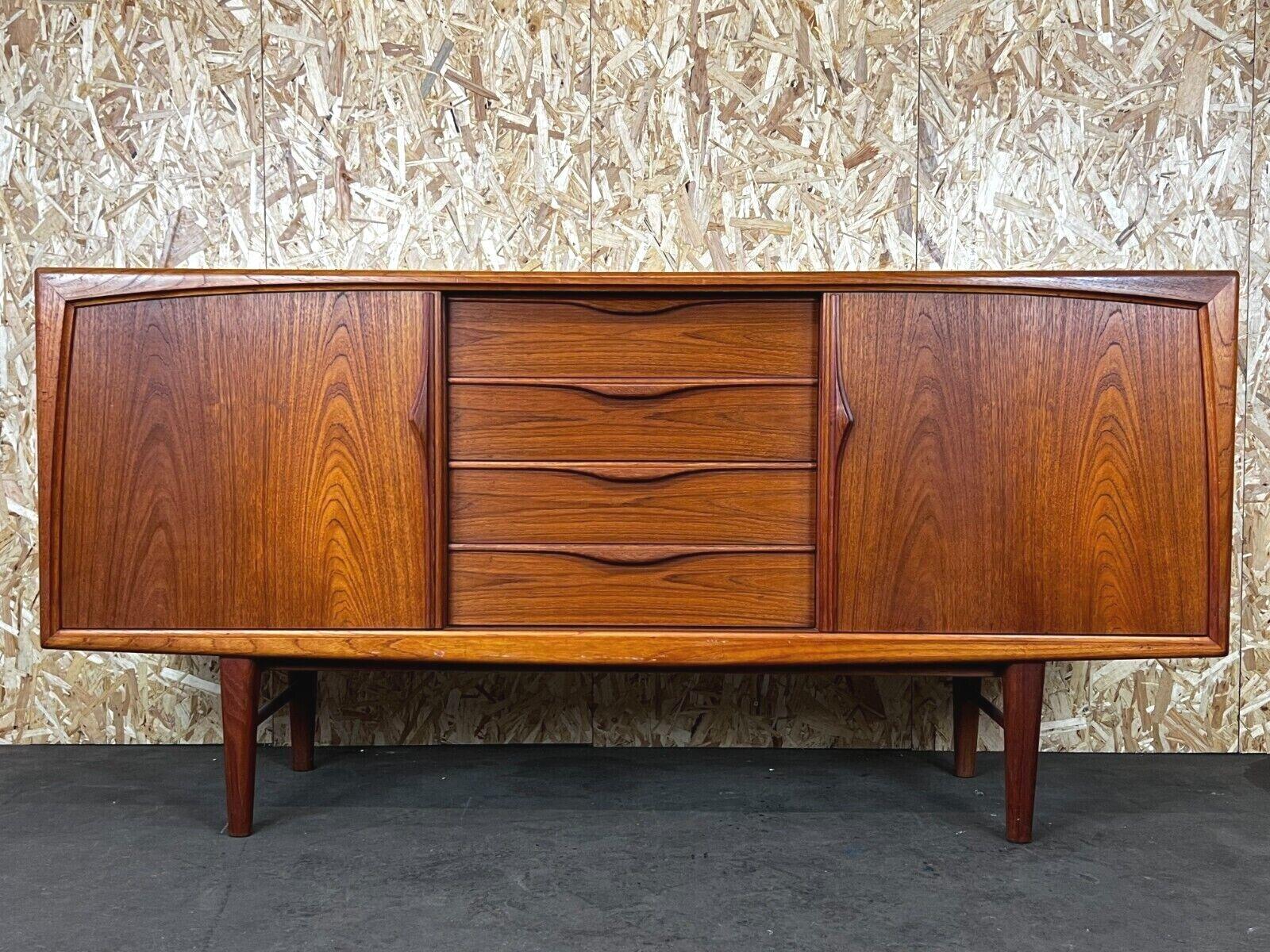 60s 70s teak sideboard Credenza Axel Christensen ACO Møbler Denmark 60s

Object: sideboard

Manufacturer: ACO

Condition: good

Age: around 1960-1970

Dimensions:

181cm x 47cm x 87.5cm

Other notes:

The pictures serve as part of