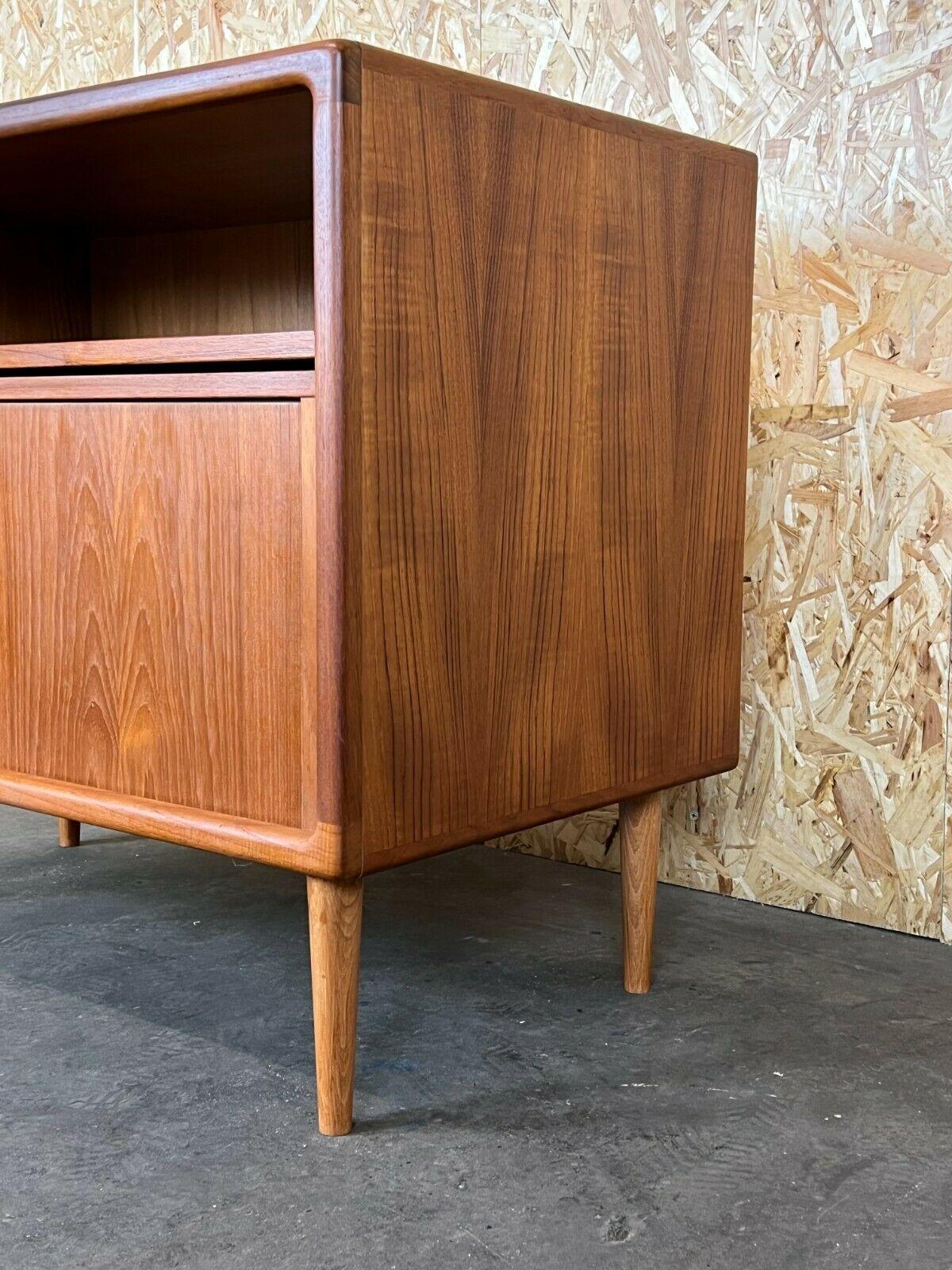 60s 70s Teak Sideboard Credenza Cabinet Danish Modern Design Denmark 70s In Good Condition In Neuenkirchen, NI