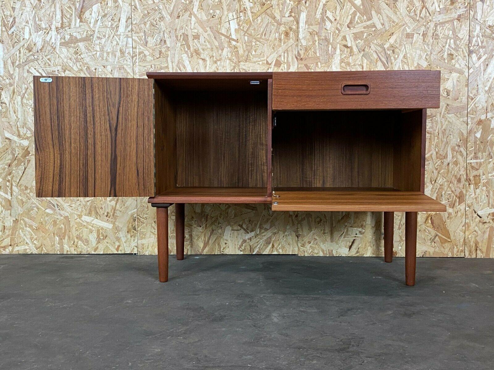 60s 70s Teak Sideboard Credenza Cabinet Danish Modern Design Denmark For Sale 4
