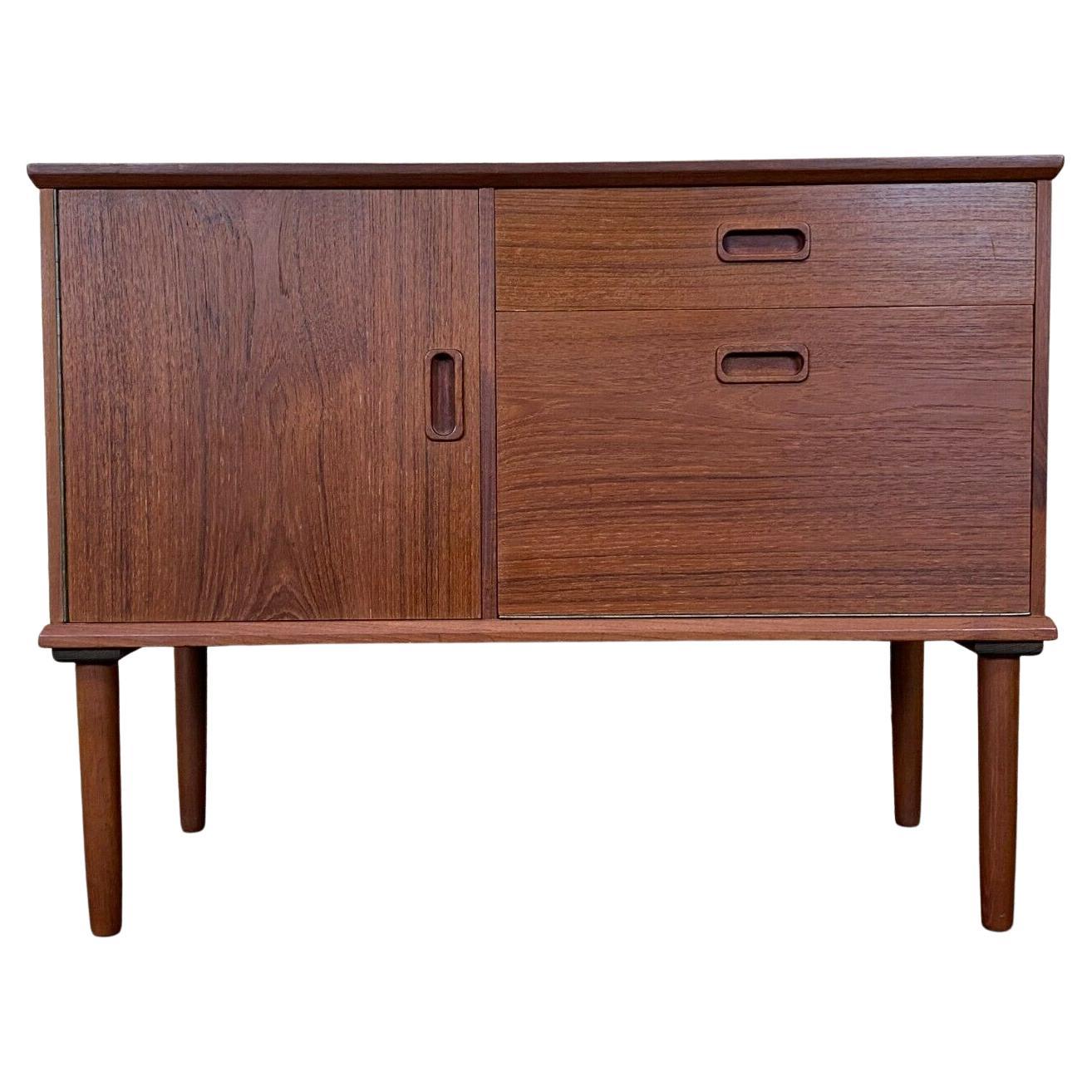60s 70s Teak Sideboard Credenza Cabinet Danish Modern Design Denmark For Sale