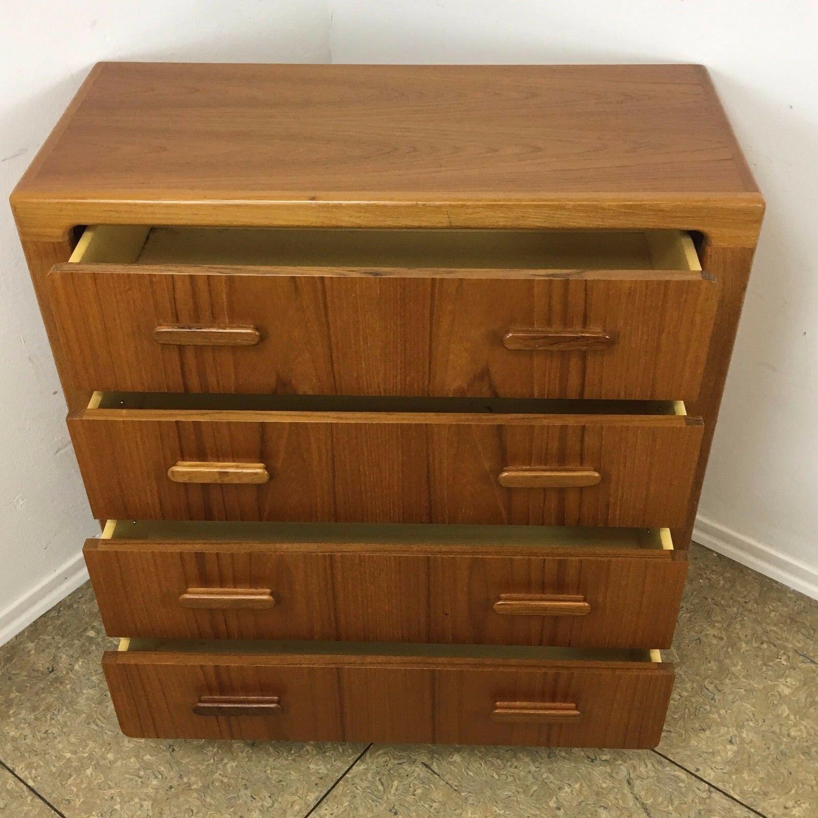 Credenza in teak anni '60-'70, cassettone danese di design Mid Century Danimarca in vendita 5