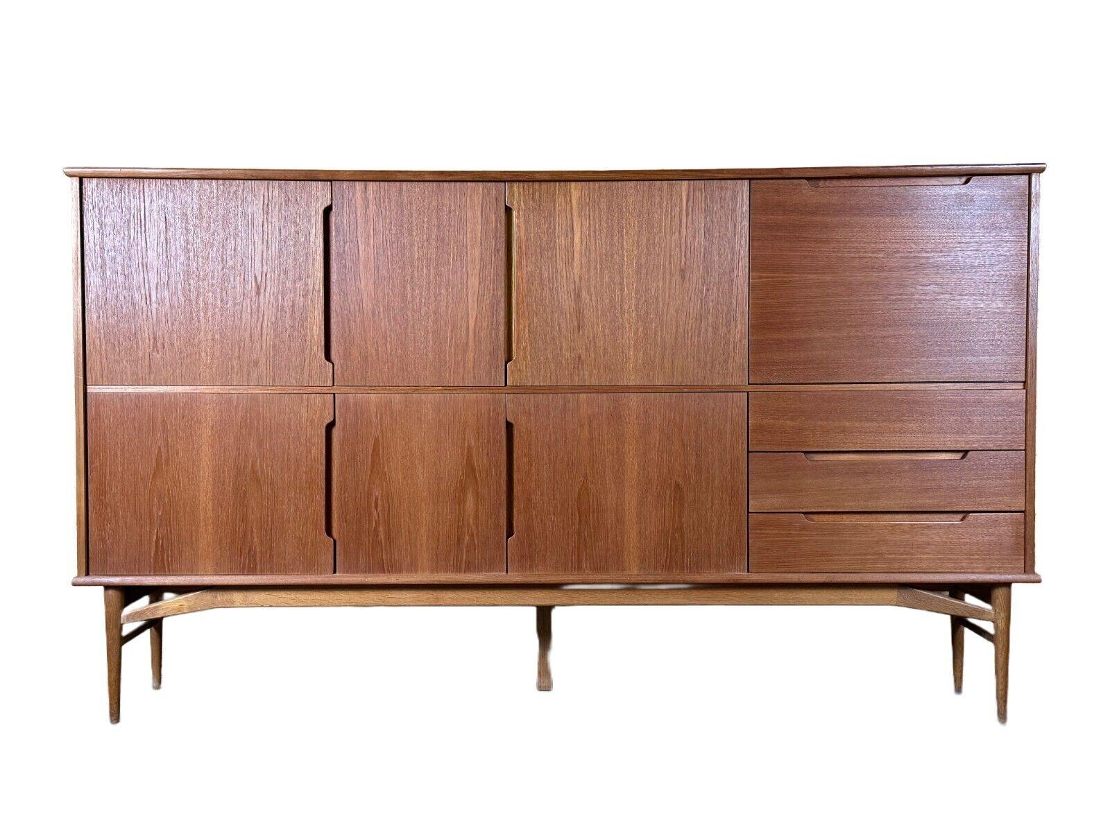60s 70s teak sideboard highboard model Fredericia Danish Modern Design

Object: sideboard

Manufacturer:

Condition: good

Age: around 1960-1970

Dimensions:

Width = 230cm
Depth = 43.5cm
Height = 132.5cm

Material: teak

Other notes:

The pictures
