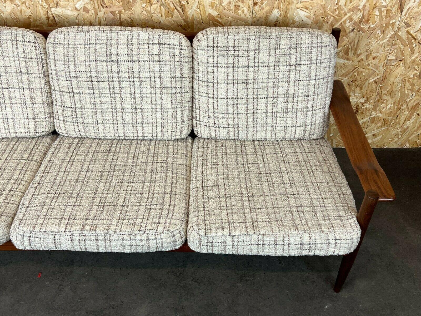 Fin du 20e siècle Ensemble de canapés en teck à 3 canapés avec coussins, design danois moderne des années 60 et 70, Danemark en vente