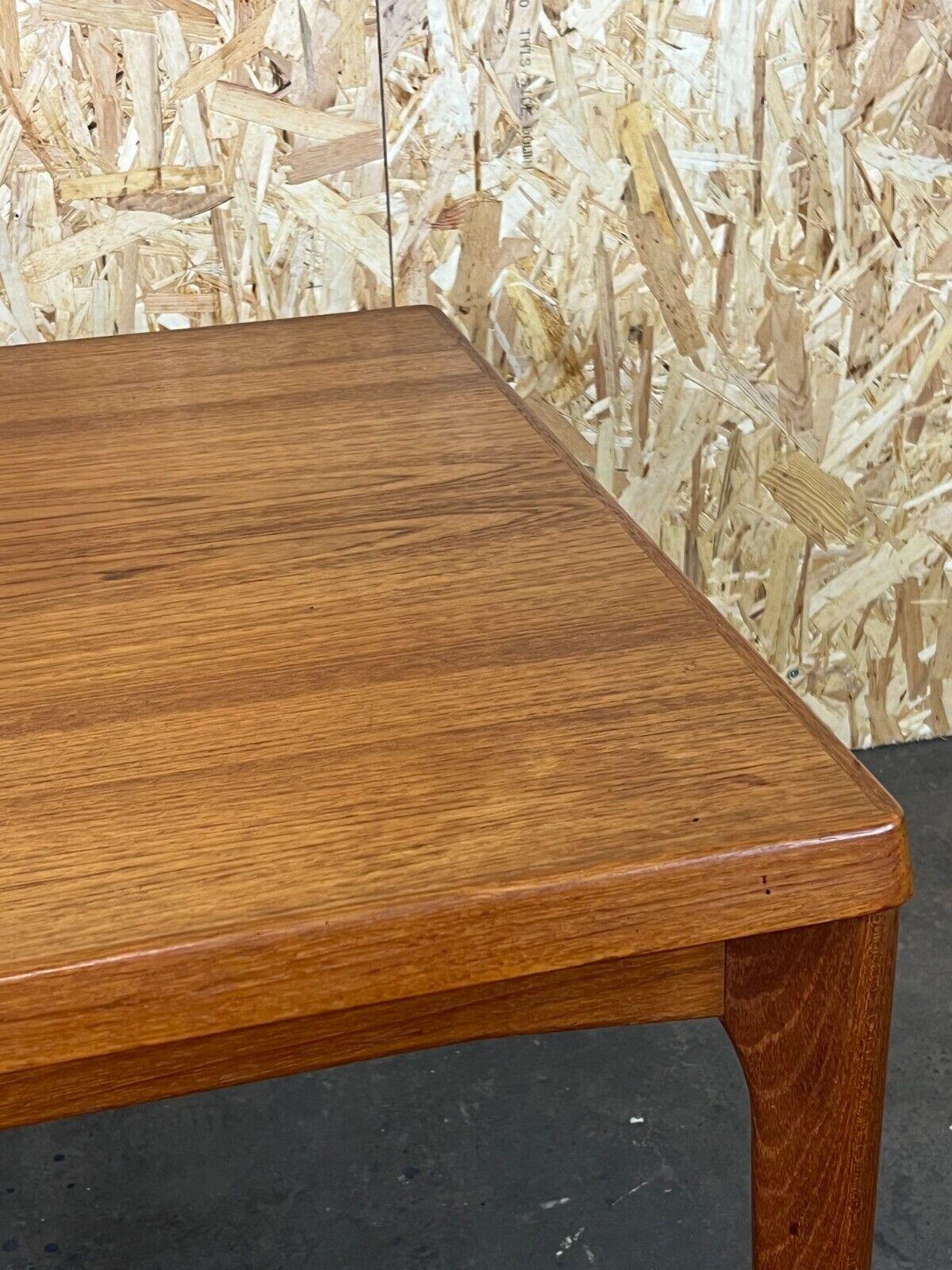 Table basse table d'appoint en teck design Henning Kjaernulf, années 60/70 en vente 5