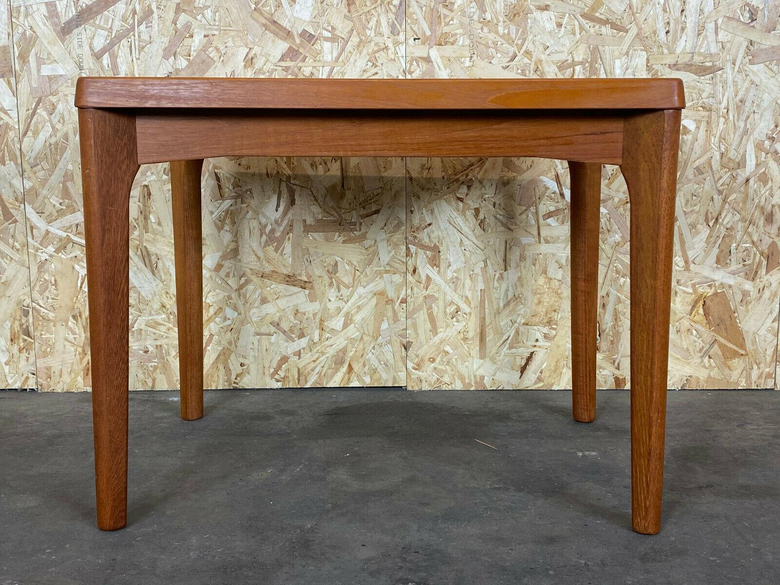 Table basse, table d'appoint ou table d'appoint en teck Henning Kjaernulf Design, années 60 Bon état à Neuenkirchen, NI