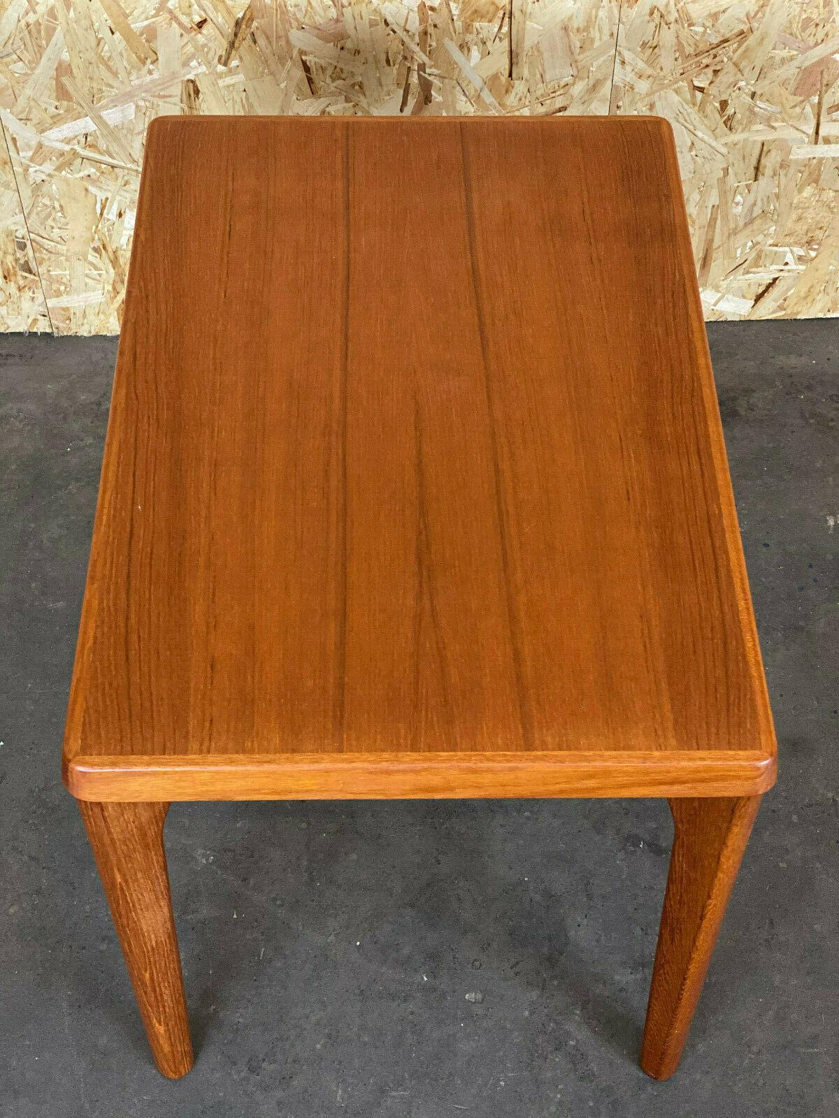 Table basse, table d'appoint ou table d'appoint en teck Henning Kjaernulf Design, années 60 3
